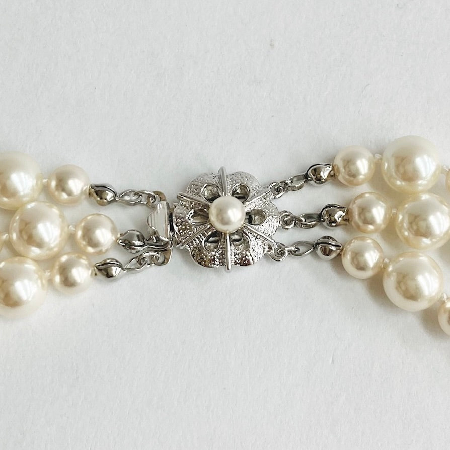 【Made in Japan】Shell Pearl 3 Strands Opera Necklace SP02