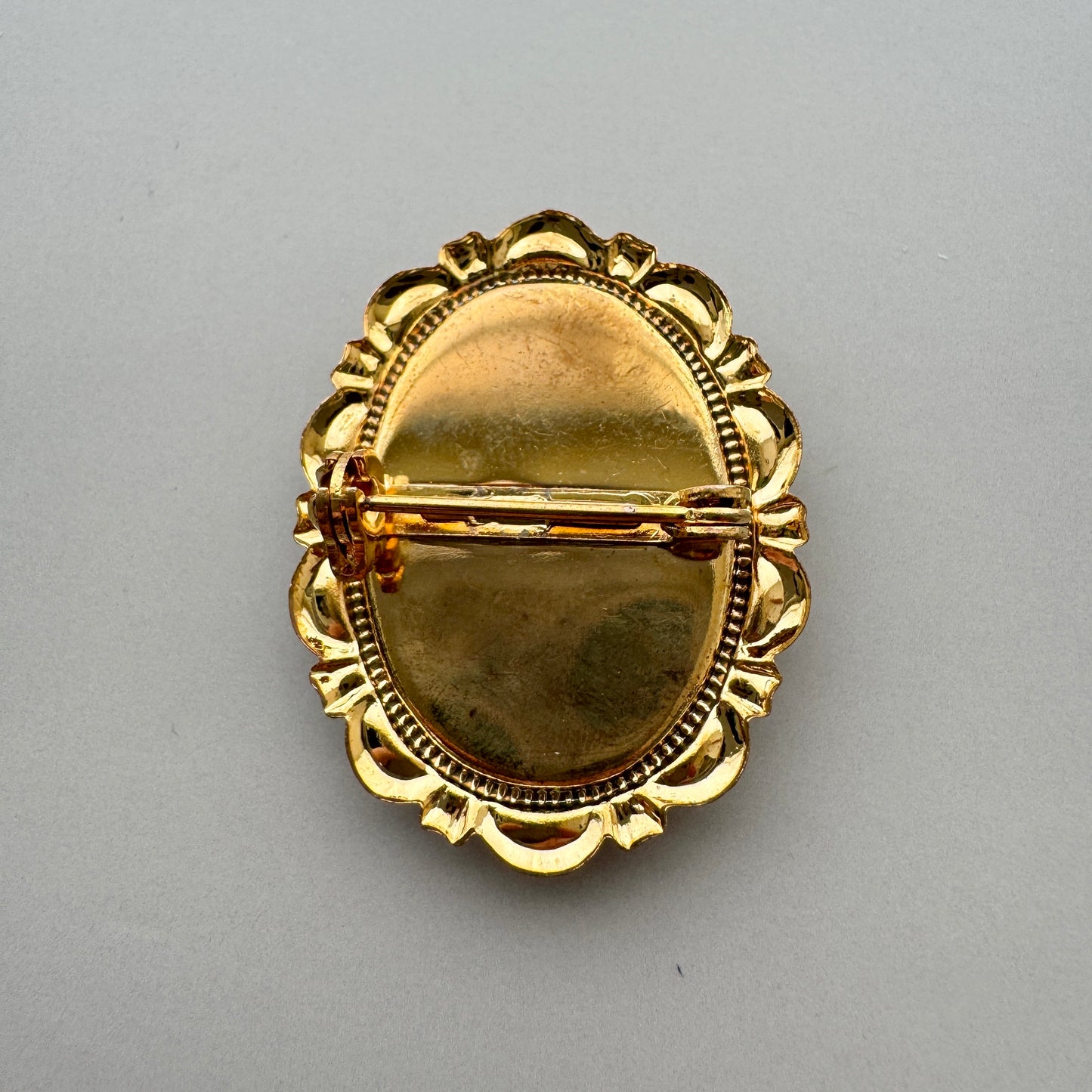 Vintage Style Clock Cameo Brooch