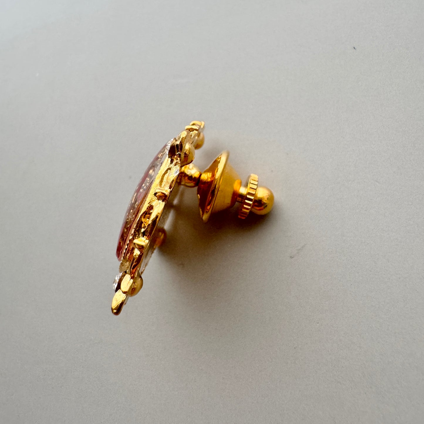Vintage Crown Cabochon Stick Pin Brooch