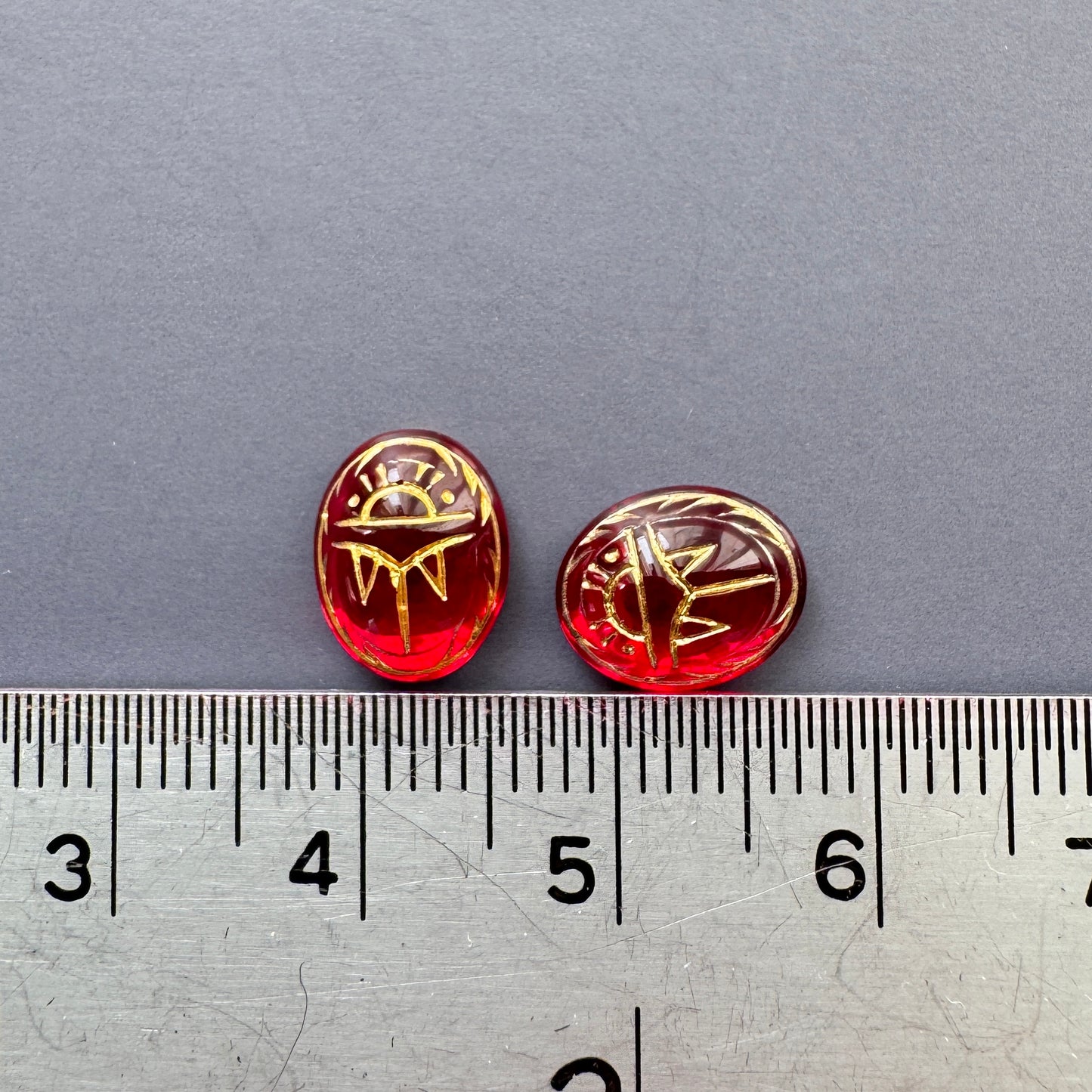 W.Germany Vintage Cabochon Scarab Ruby 10x8mm