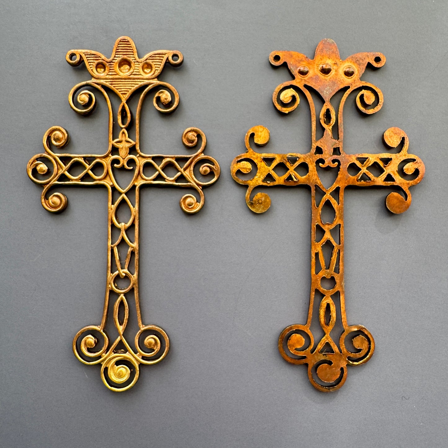 Vintage Large Filigree Cross 80×49mm