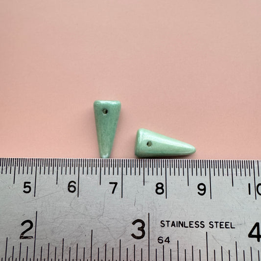 Czech Glass Spike Beads Chalk White Green Luster 7×17mm【2pcs】