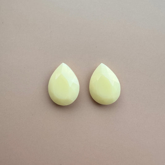 Czech Vaseline Glass Pointed Back Stone Pearshape 14x10mm【2pcs】