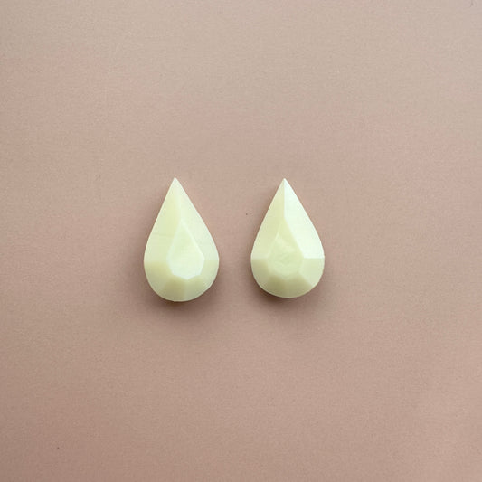 Czech Vaseline Glass Pointed Back Stone Pearshape 13x7.8mm【2pcs】