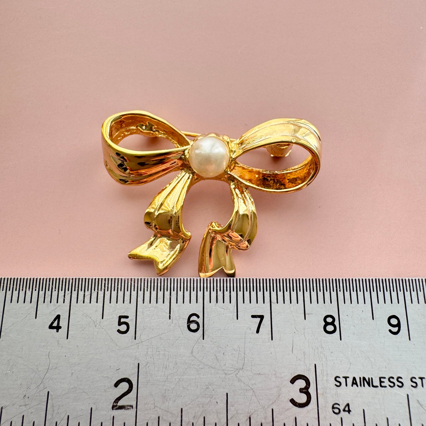 USA Vintage Ribbon Brooch