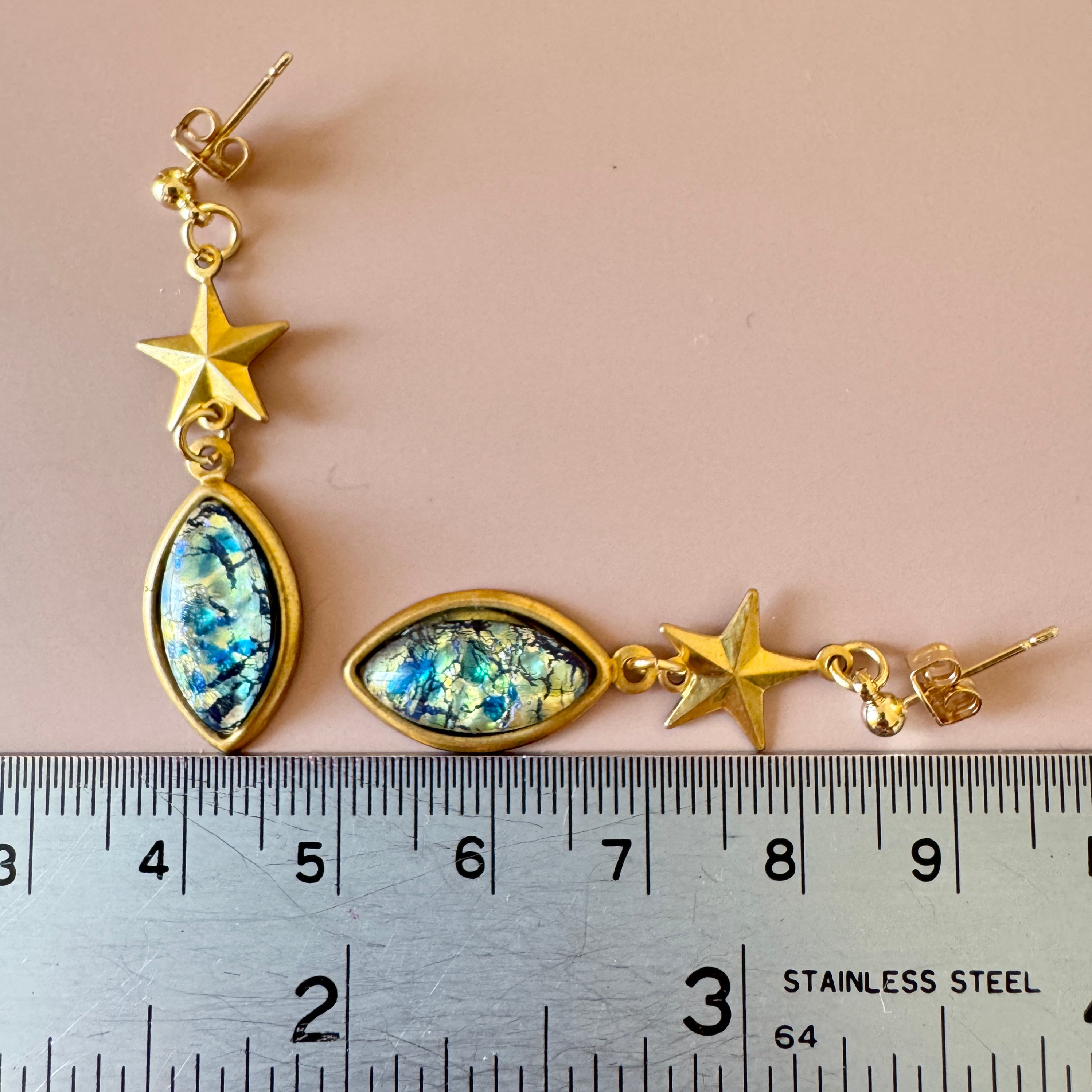 Vintage Fire Opal Glass Pierced Earrings – Yotsuba-and-co.