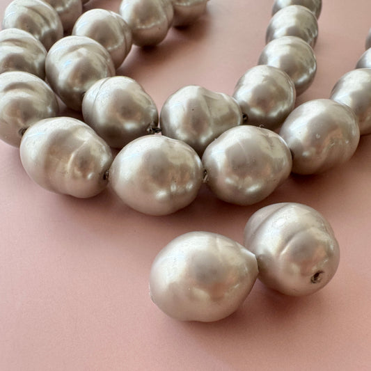 Japan Vintage Glass Baroque Pearl Gray 14x11mm【2pcs】