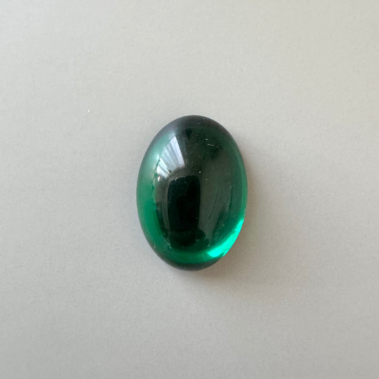 Czech Vintage Glass Cabochon Oval Emerald 18×13mm