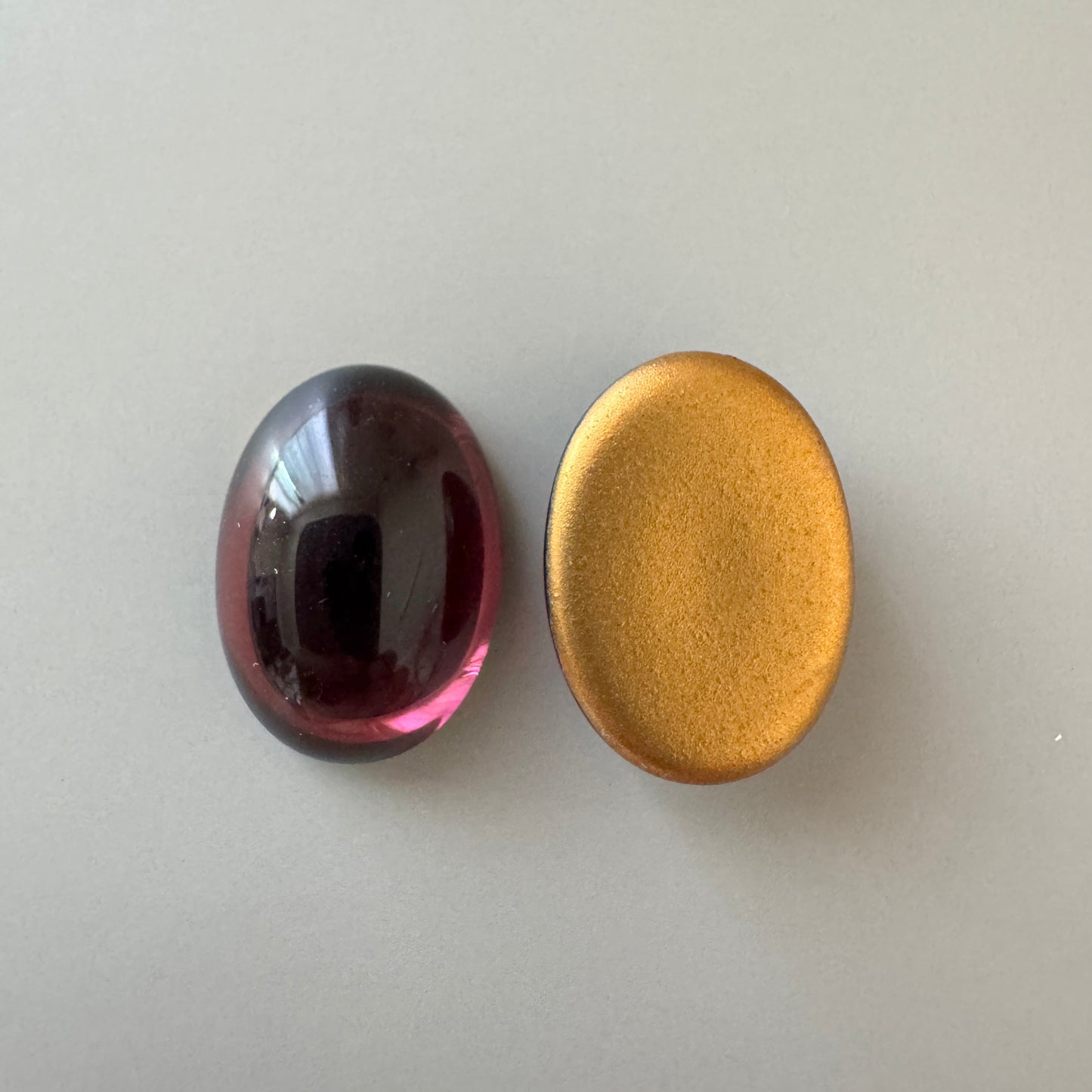 Czech Vintage Glass Cabochon Oval Amethyst 18×13mm