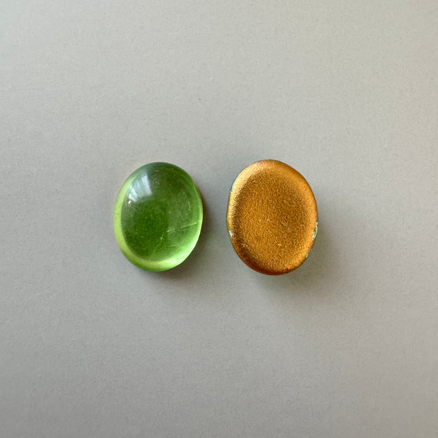 Czech Vintage Glass Cabochon Peridot 10×8mm 【2 pcs】