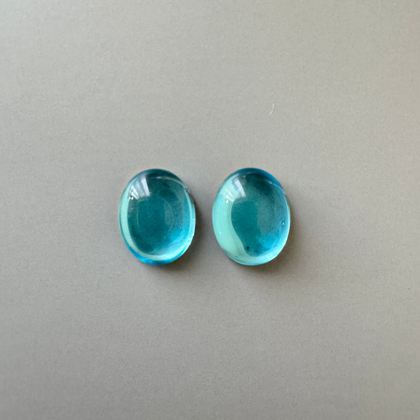 Czech Vintage Glass Cabochon Aqua 10×8mm 【2 pcs】