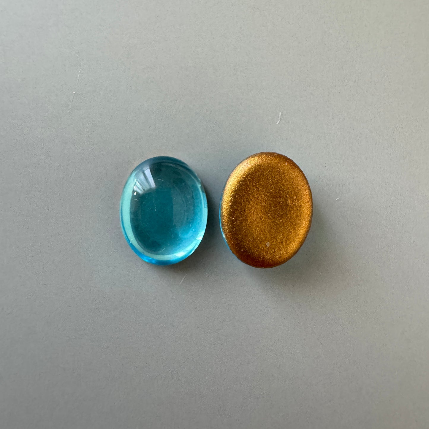 Czech Vintage Glass Cabochon Aqua 10×8mm 【2 pcs】