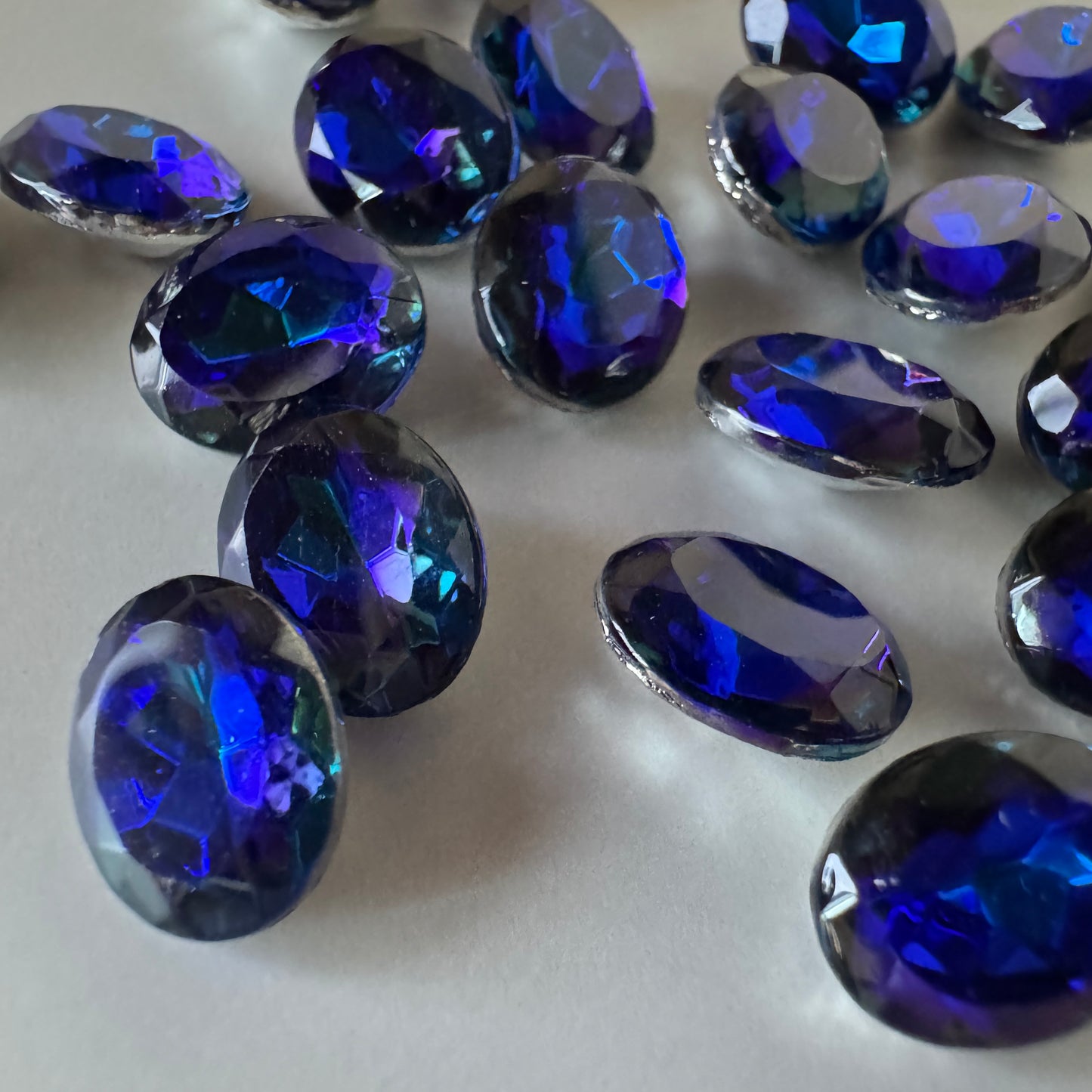 Czech Vintage Glass Stone Bermuda Blue Oval 10×8mm【2pcs】
