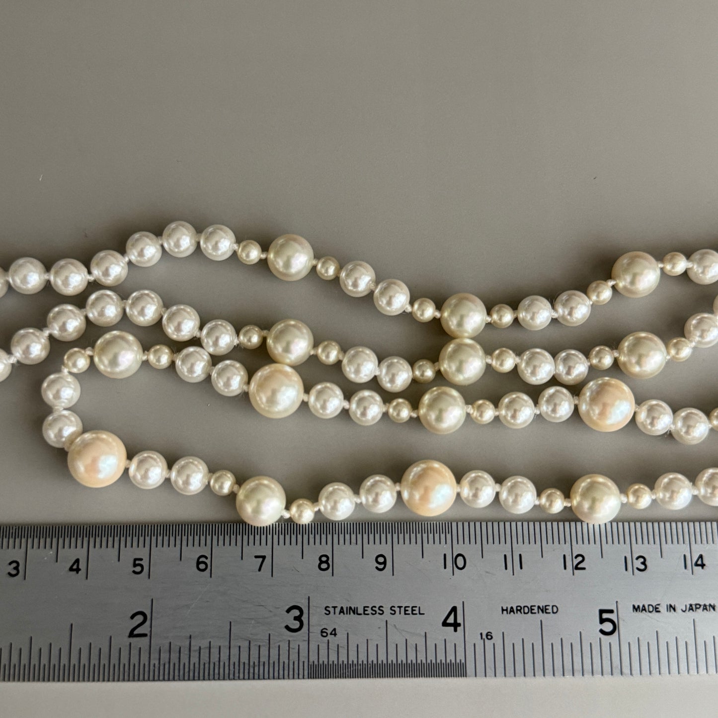 【Made in Japan 】Glass Pearl Necklace White Opera 80cm