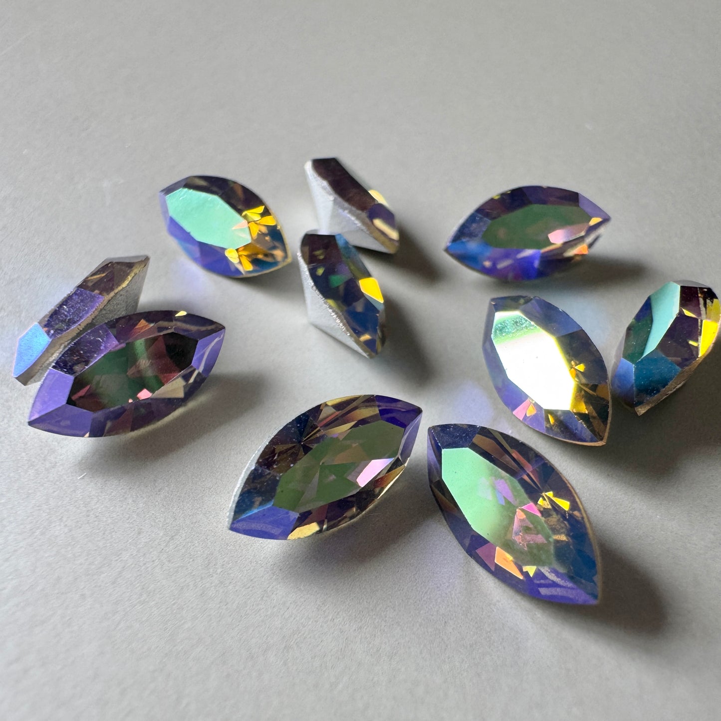 Vintage Swarovski ART #4200 Navette 10x5mm AB Starlight【2 pcs】
