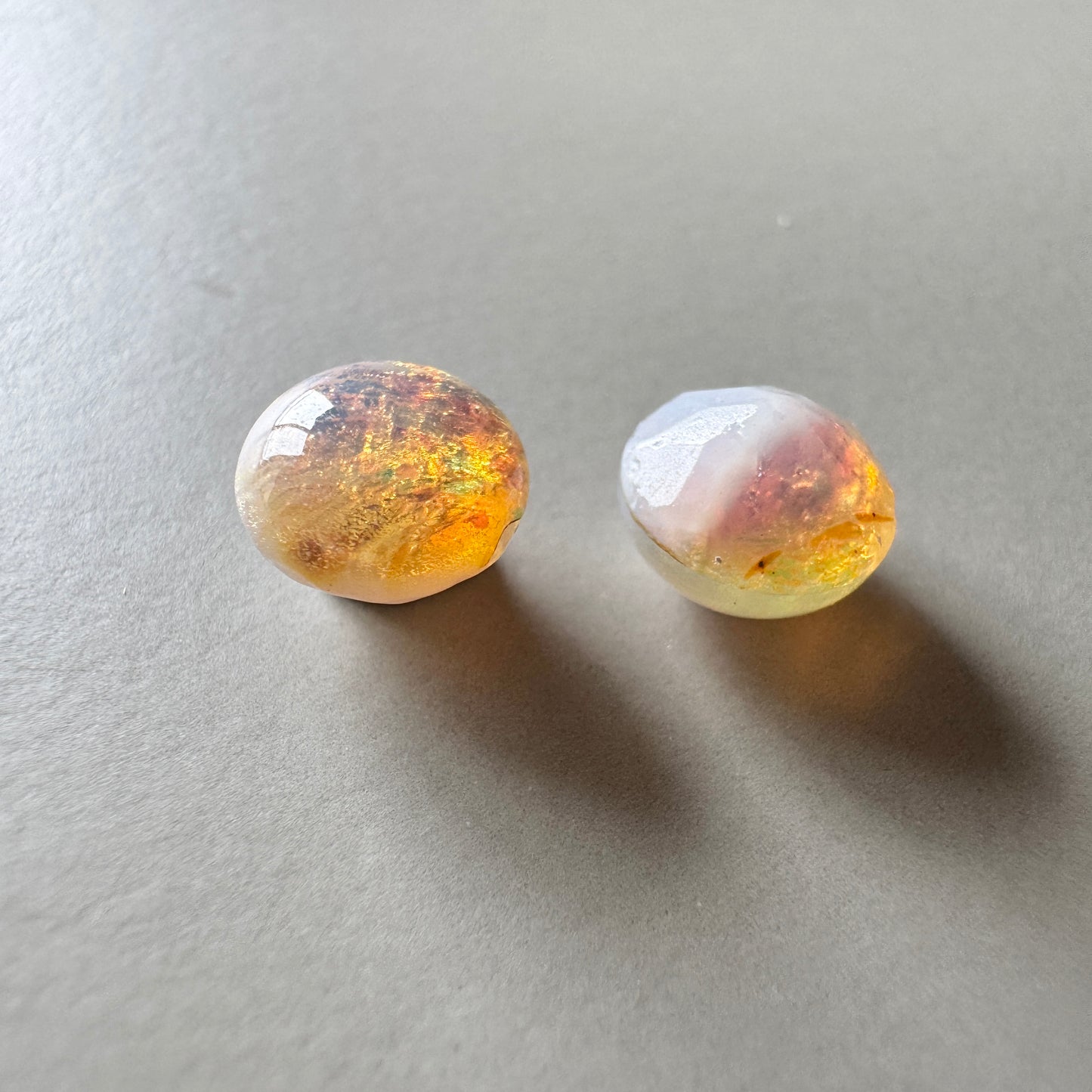 German Vintage Glass Stone Fire Opal Round 35ss【2 pcs】