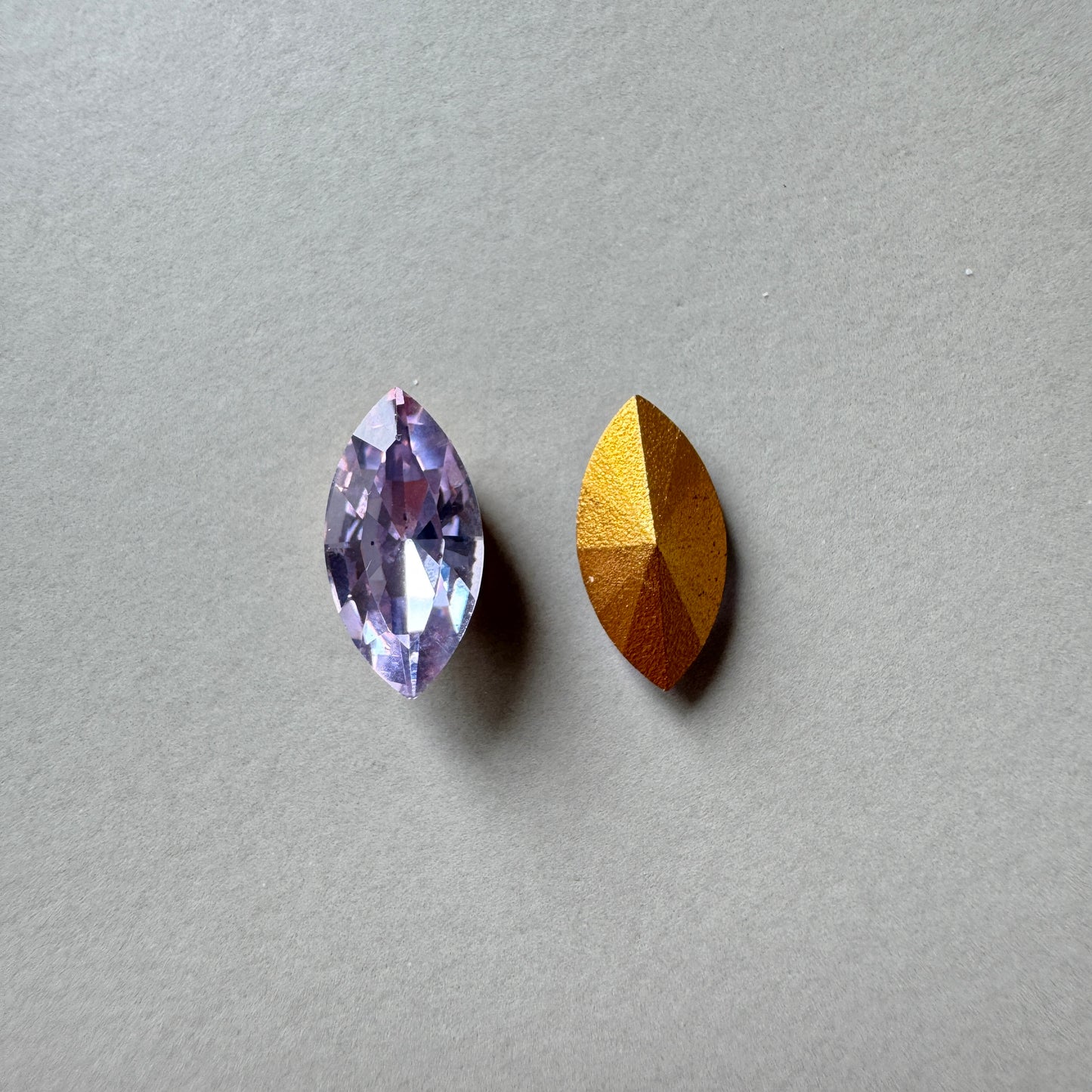 Vintage Swarovski ART #4206 Navette Alexandrite 10x5mm【2 pcs】