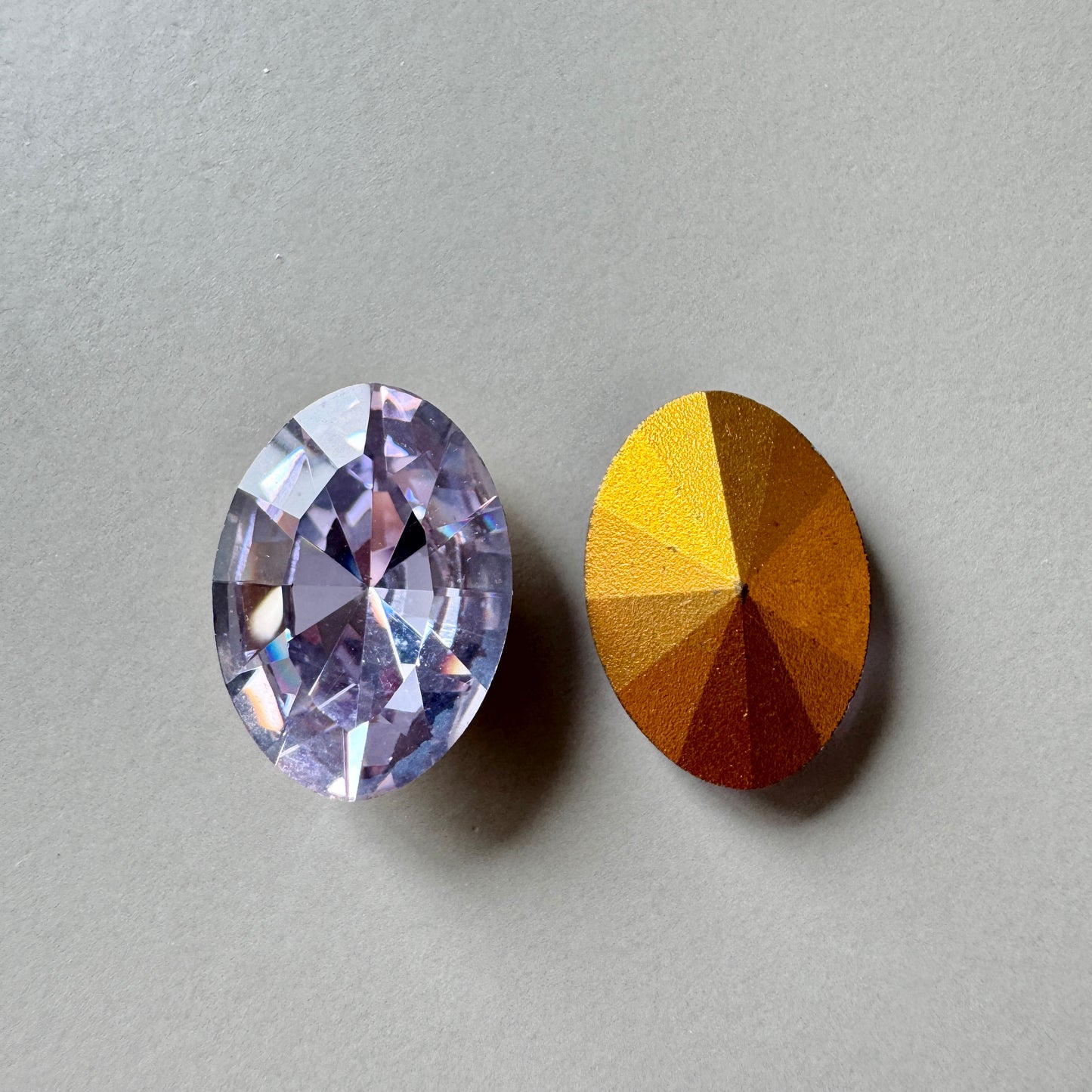 Vintage Swarovski ART #4106 Ovals Alexandrite 18x13mm