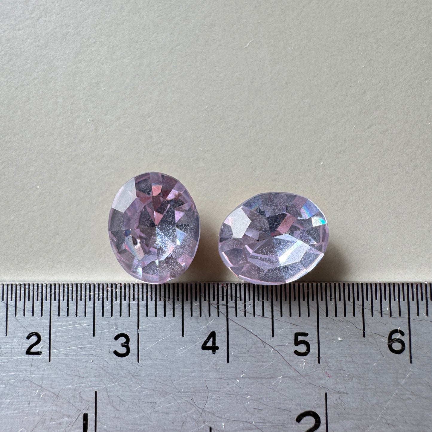 Vintage Swarovski #4100 Alexandrite Oval 12×10mm【2 pcs】
