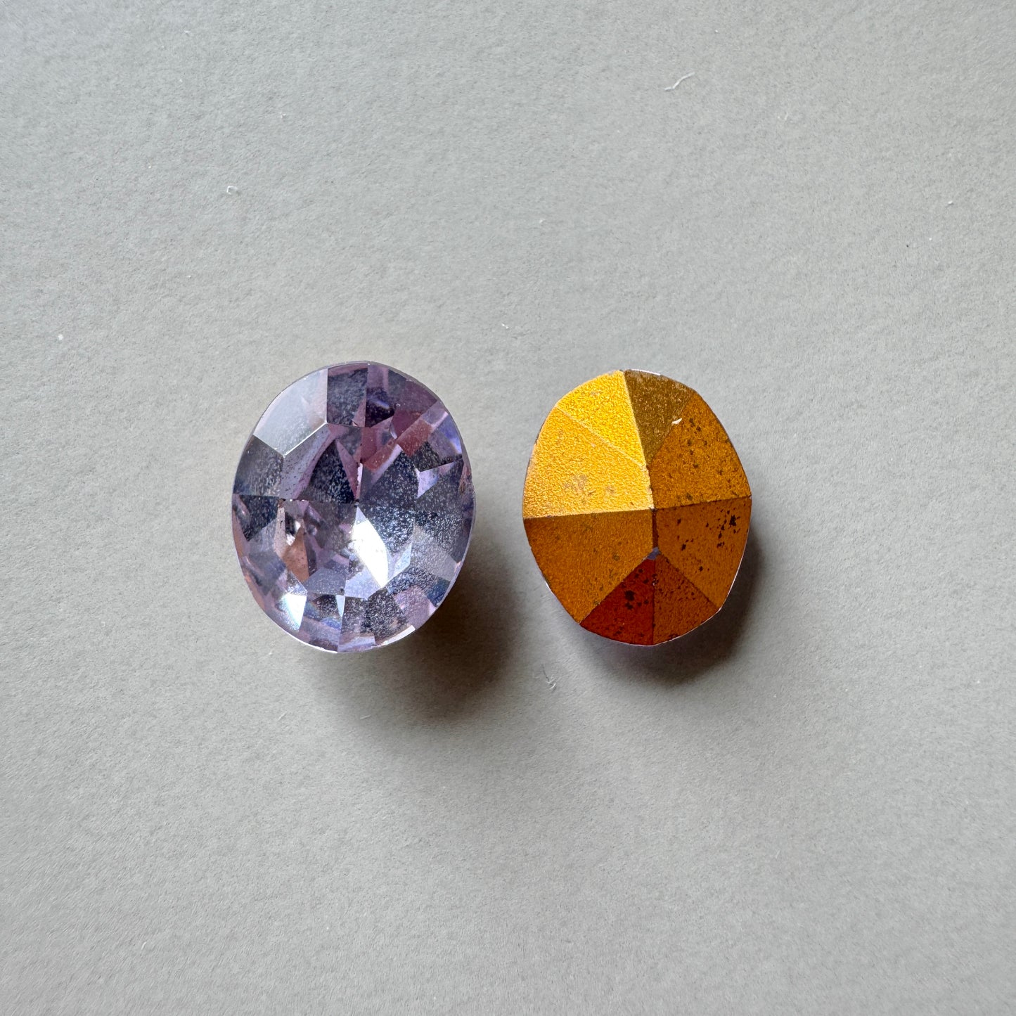 Vintage Swarovski #4100 Alexandrite Oval 12×10mm【2 pcs】