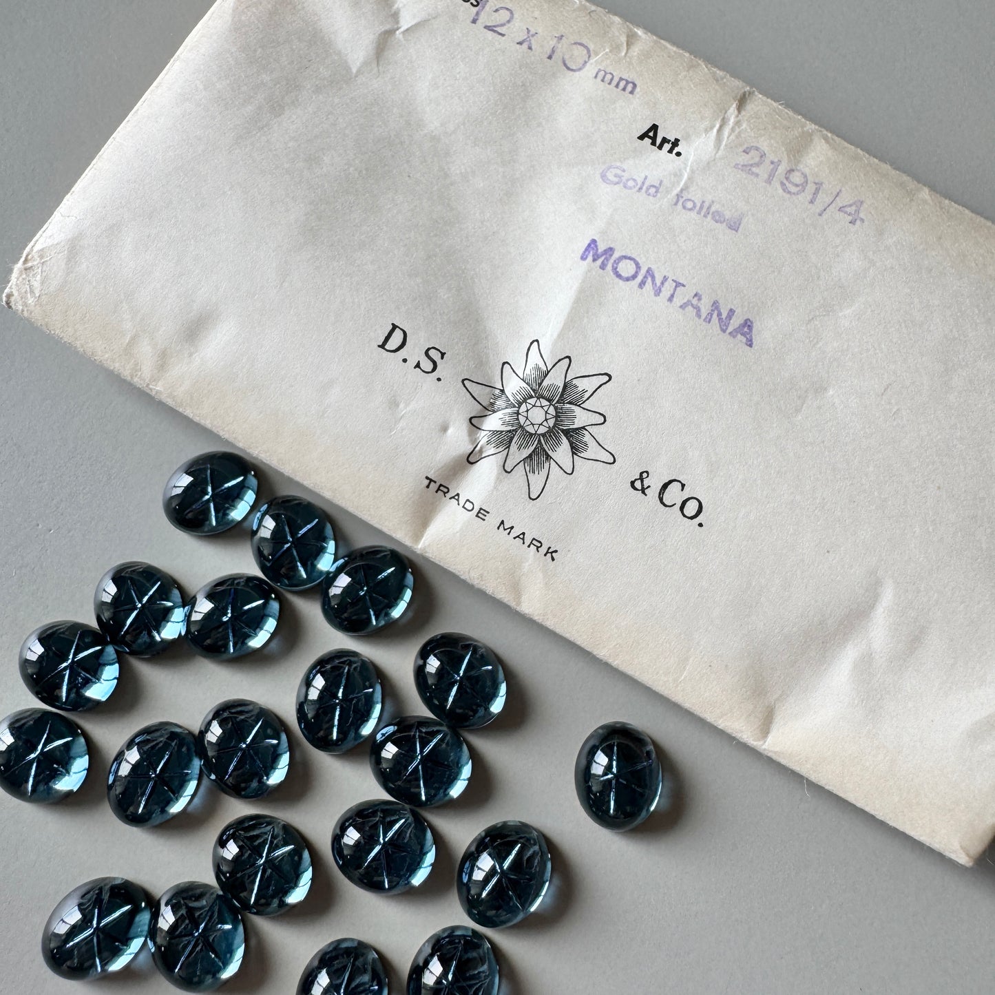 Vintage Swarovski #2191 Montana Blue Lindy Star Cabochon 12x10mm【2 pcs】