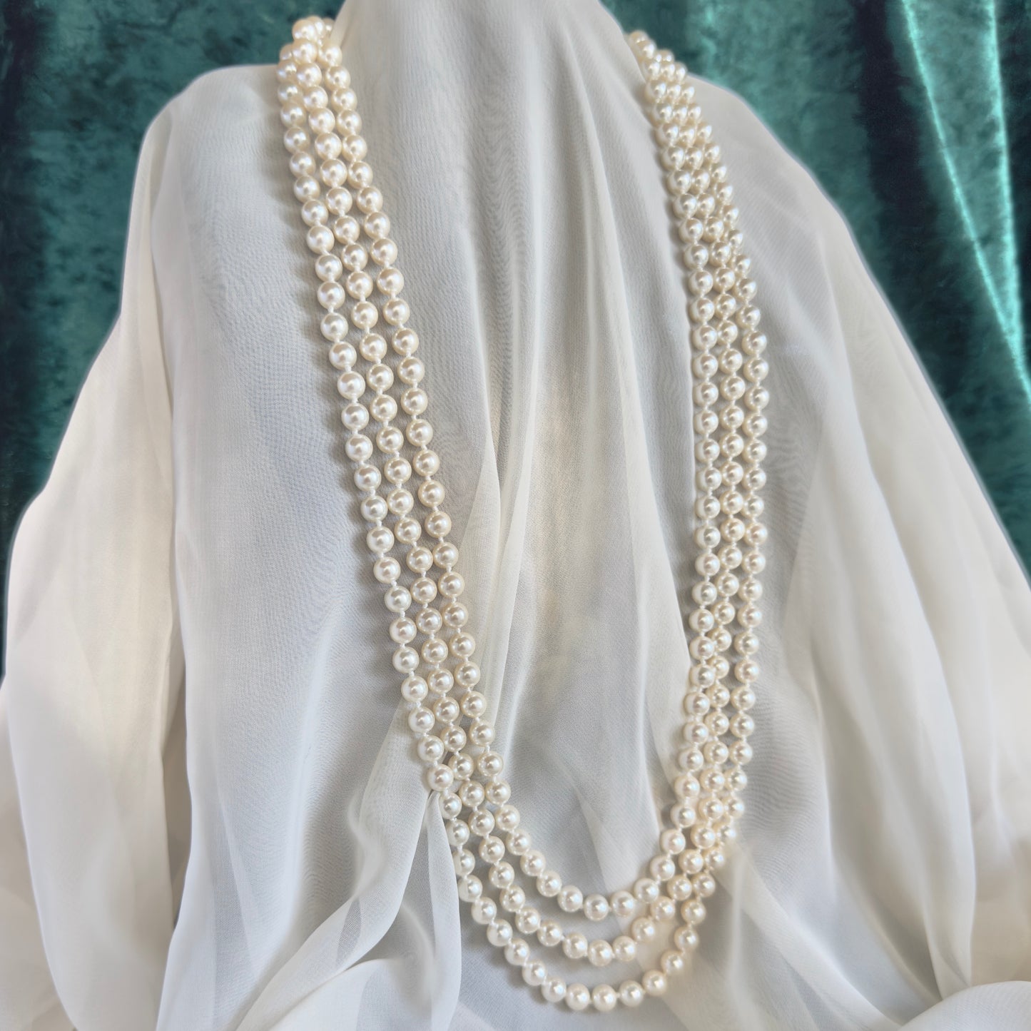 【Made in Japan】Shell Pearl 3 Strands Matinee Necklace SP07