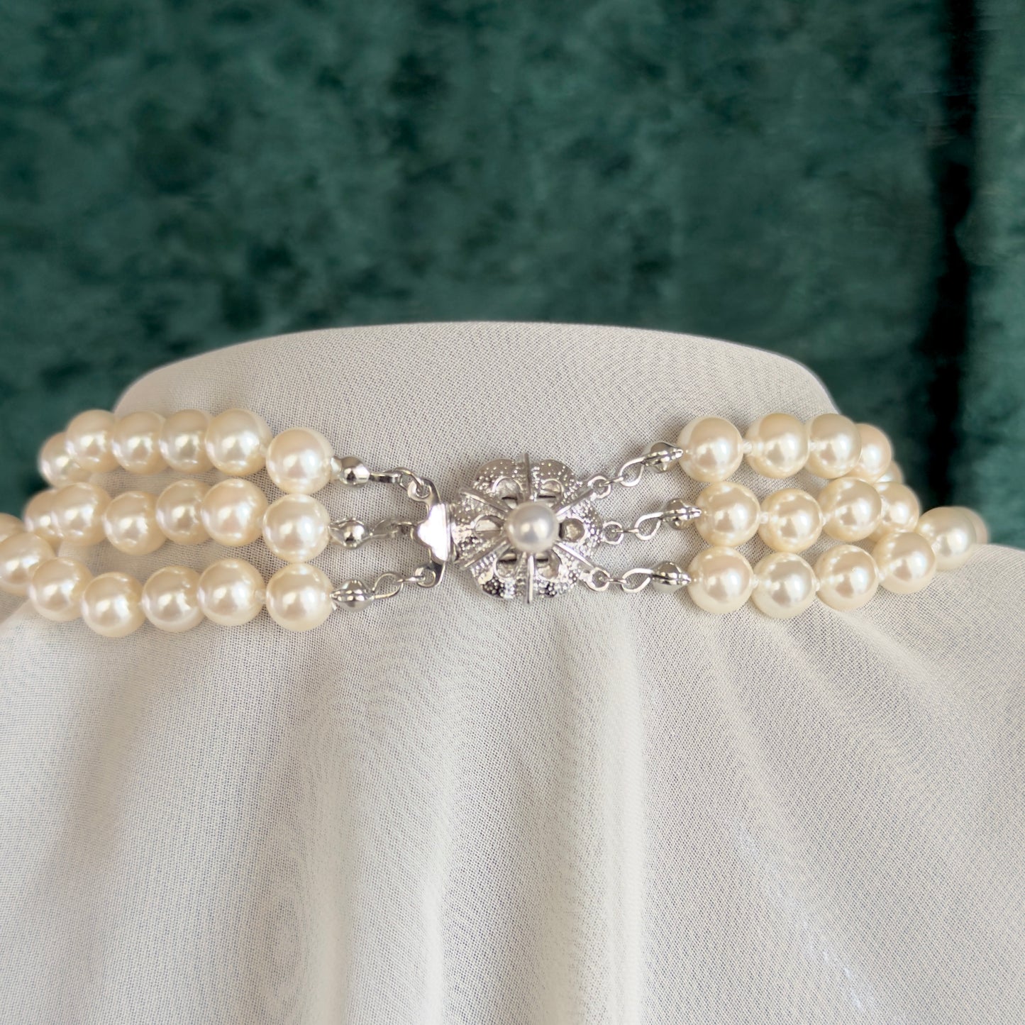 【Made in Japan】Shell Pearl 3 Strands Matinee Necklace SP07