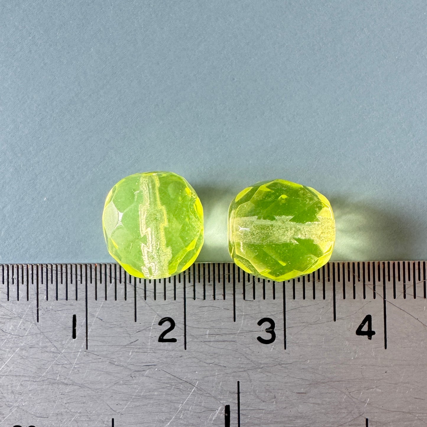Czech Fire Polished Faceted Round Vaseline Beads 10mm【2 pcs】