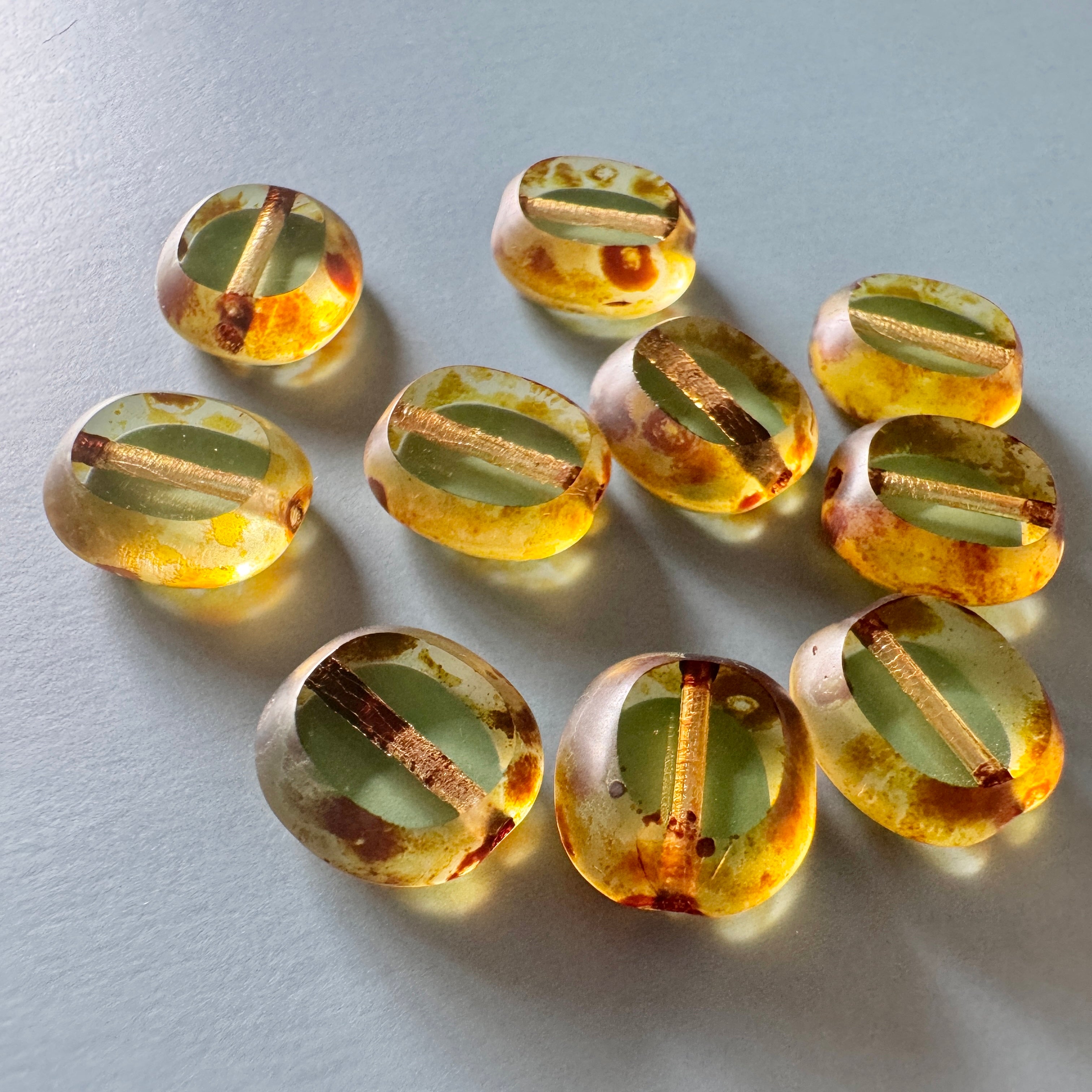 Vaseline Glass / ウランガラス – Yotsuba-and-co.