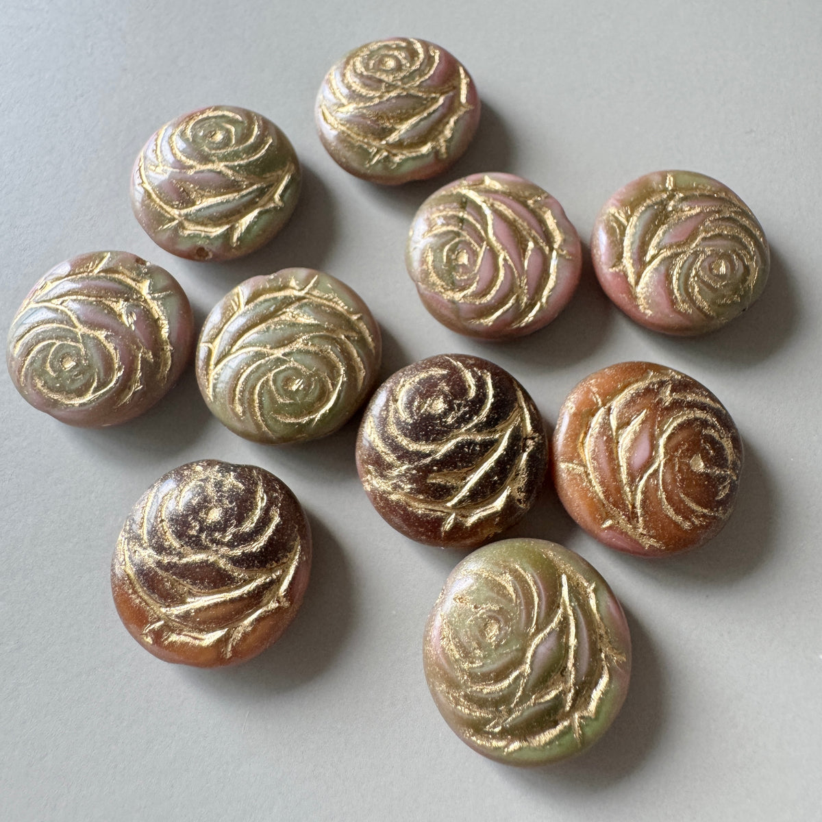 Czech Pressed Rose Beads Brown Mix【2 pcs】