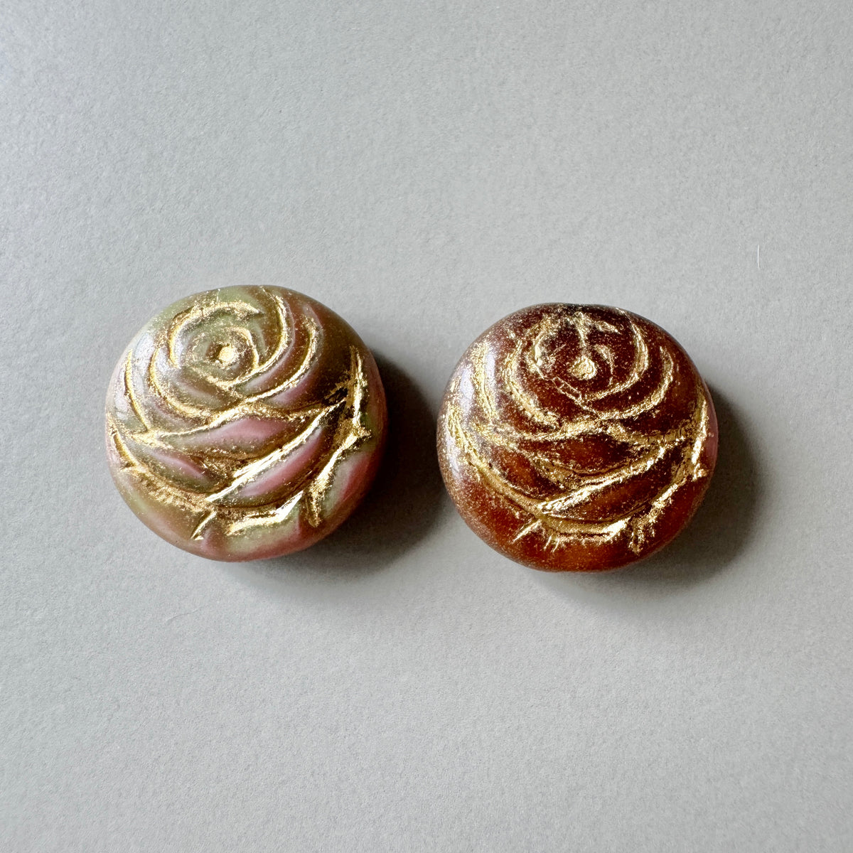 Czech Pressed Rose Beads Brown Mix【2 pcs】