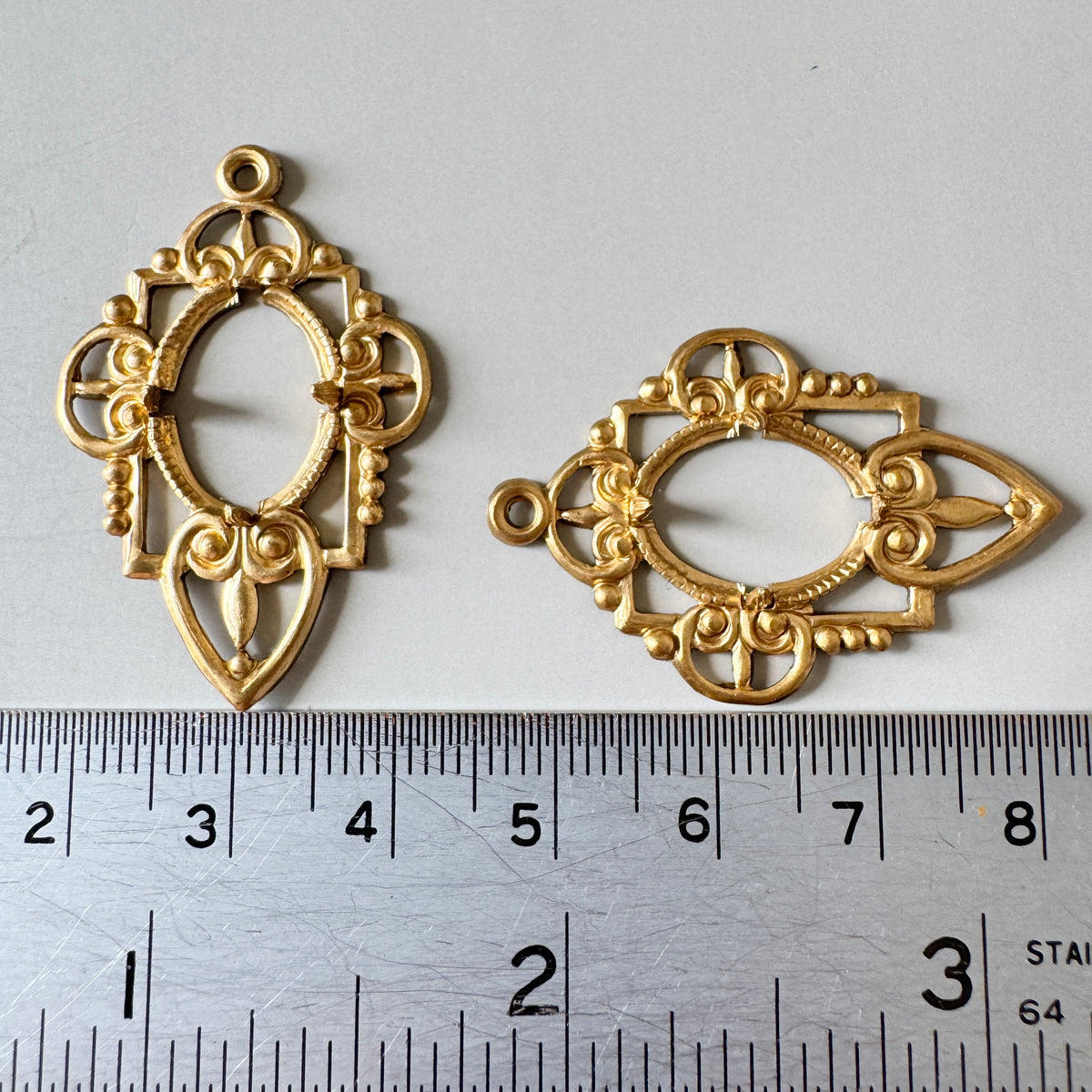 Raw Brass Openwork Setting Oval 14x10mm【1 pc】
