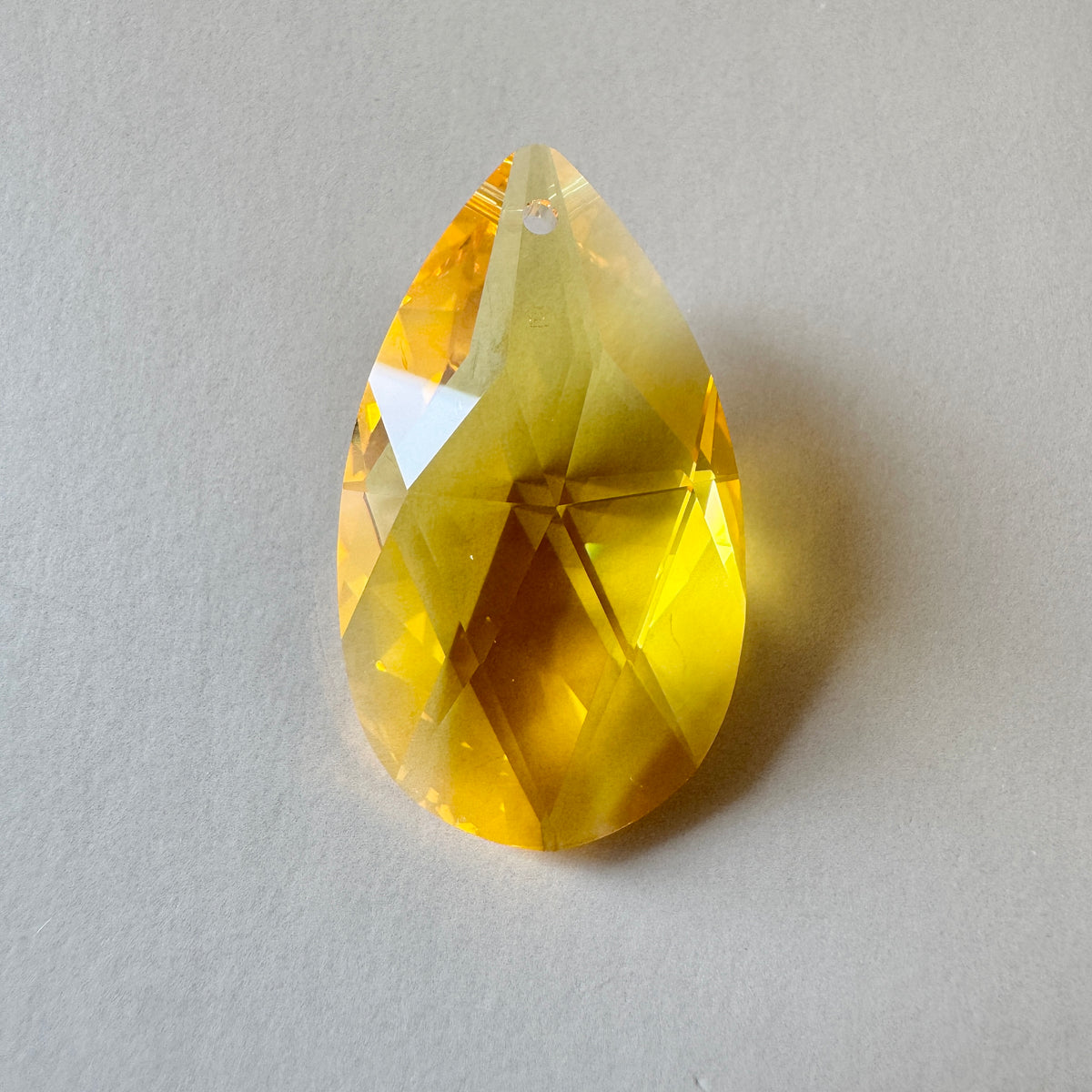 Swarovski ART #8721 Pear Shape Light Topaz 38×22mm【1 pc】