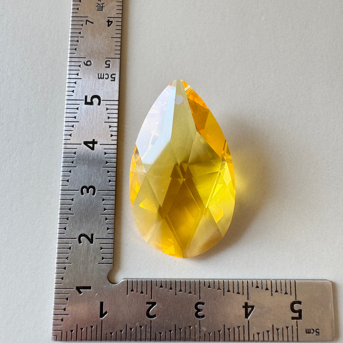 Swarovski ART #8721 Pear Shape Light Topaz 38×22mm【1 pc】
