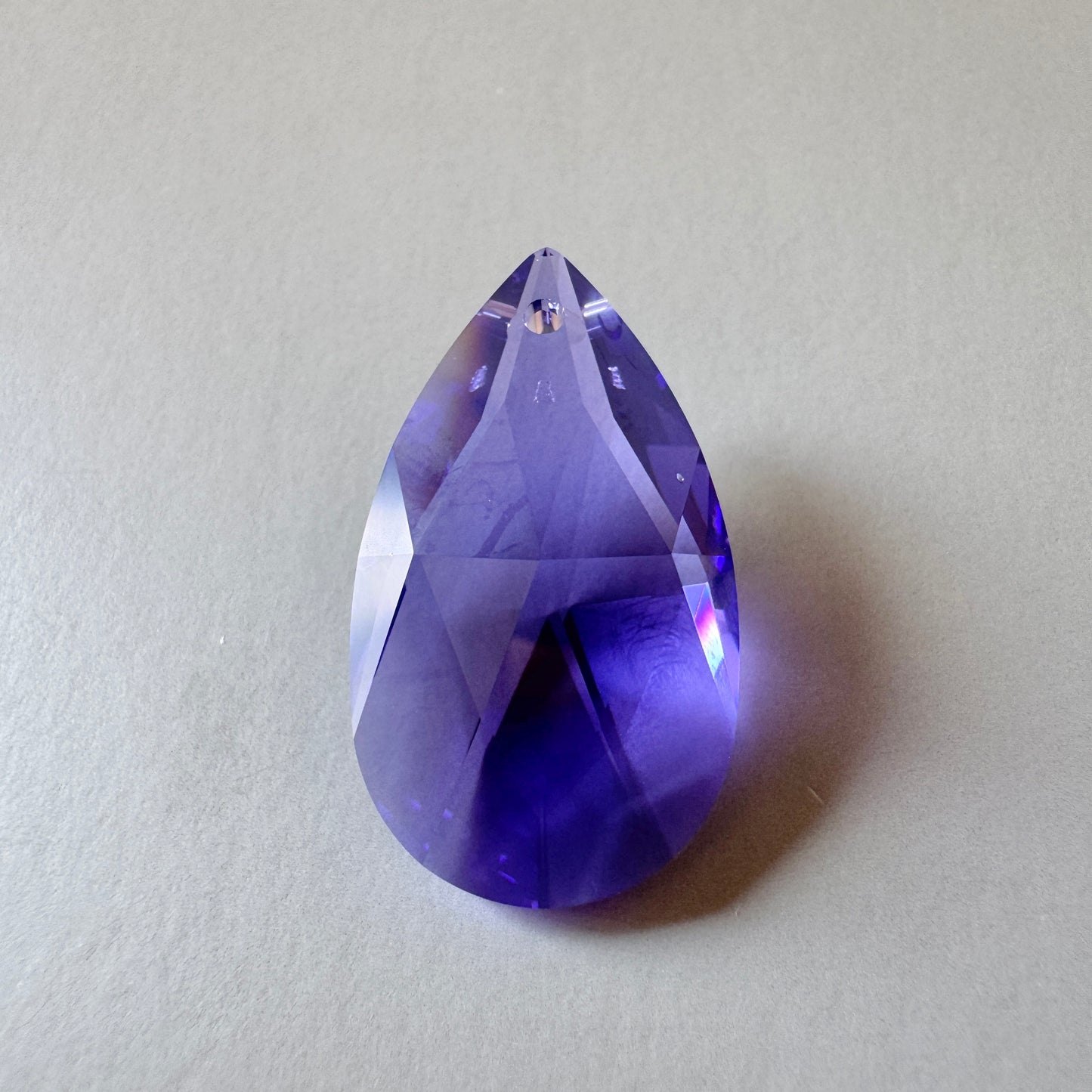 Swarovski ART #8721 Pear Shape Blue Violet 28×17mm【1 pc】