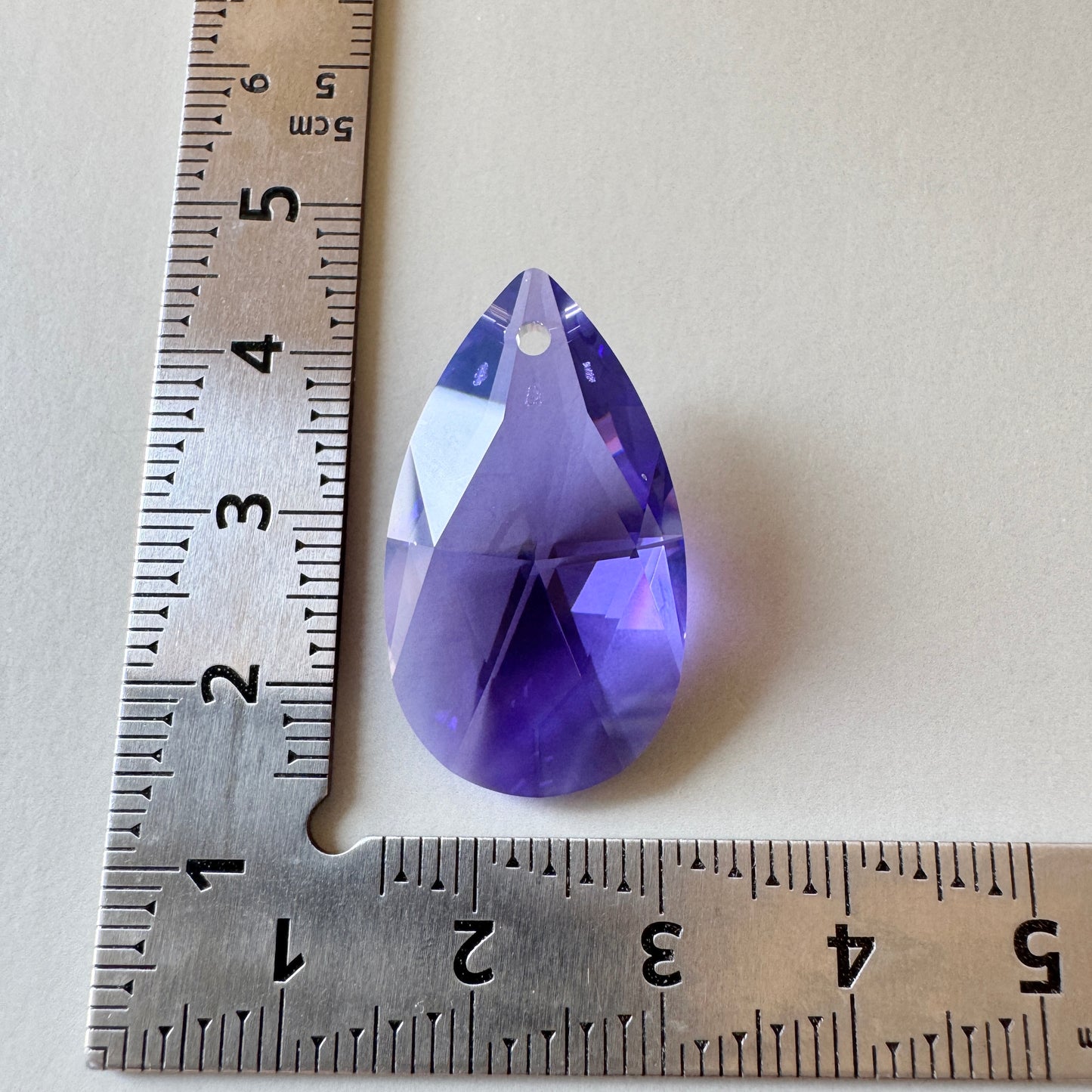 Swarovski ART #8721 Pear Shape Blue Violet 28×17mm【1 pc】