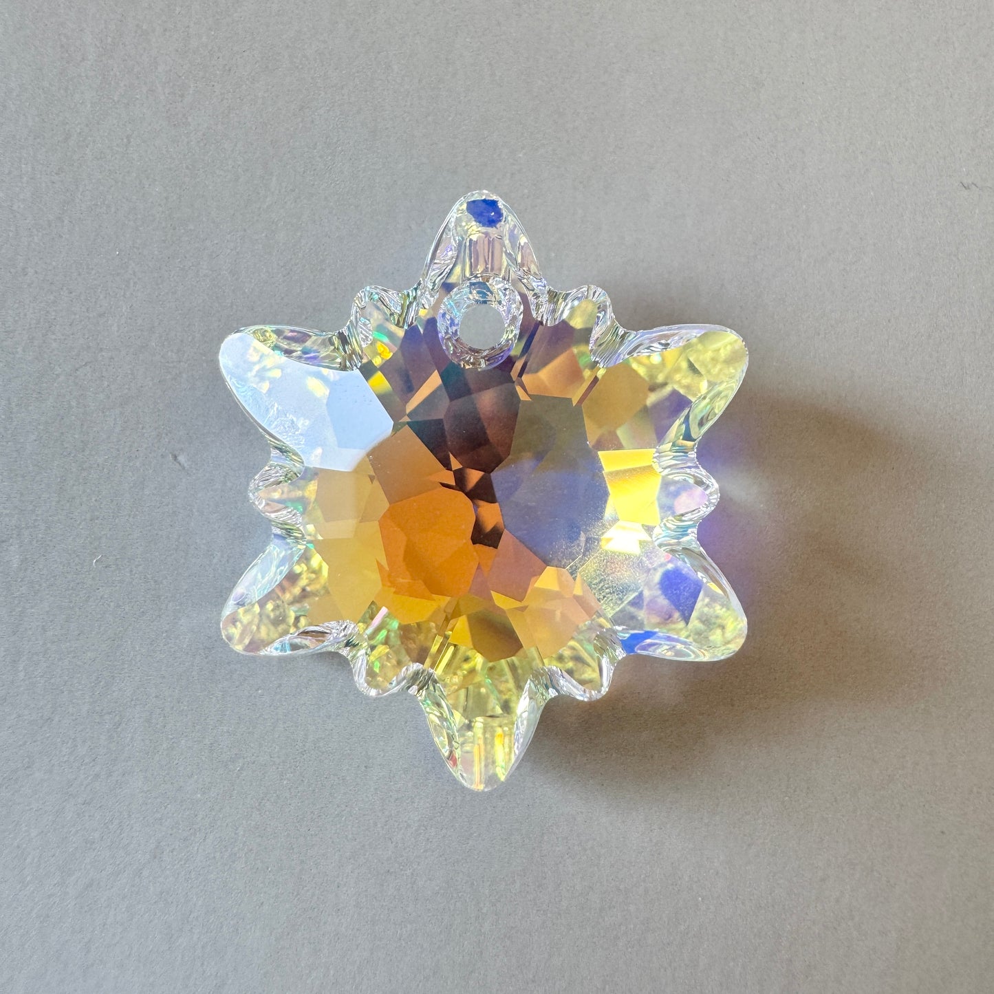Swarovski ART #6748 Edelweiss Pendant Crystal AB 28mm【1 pc】