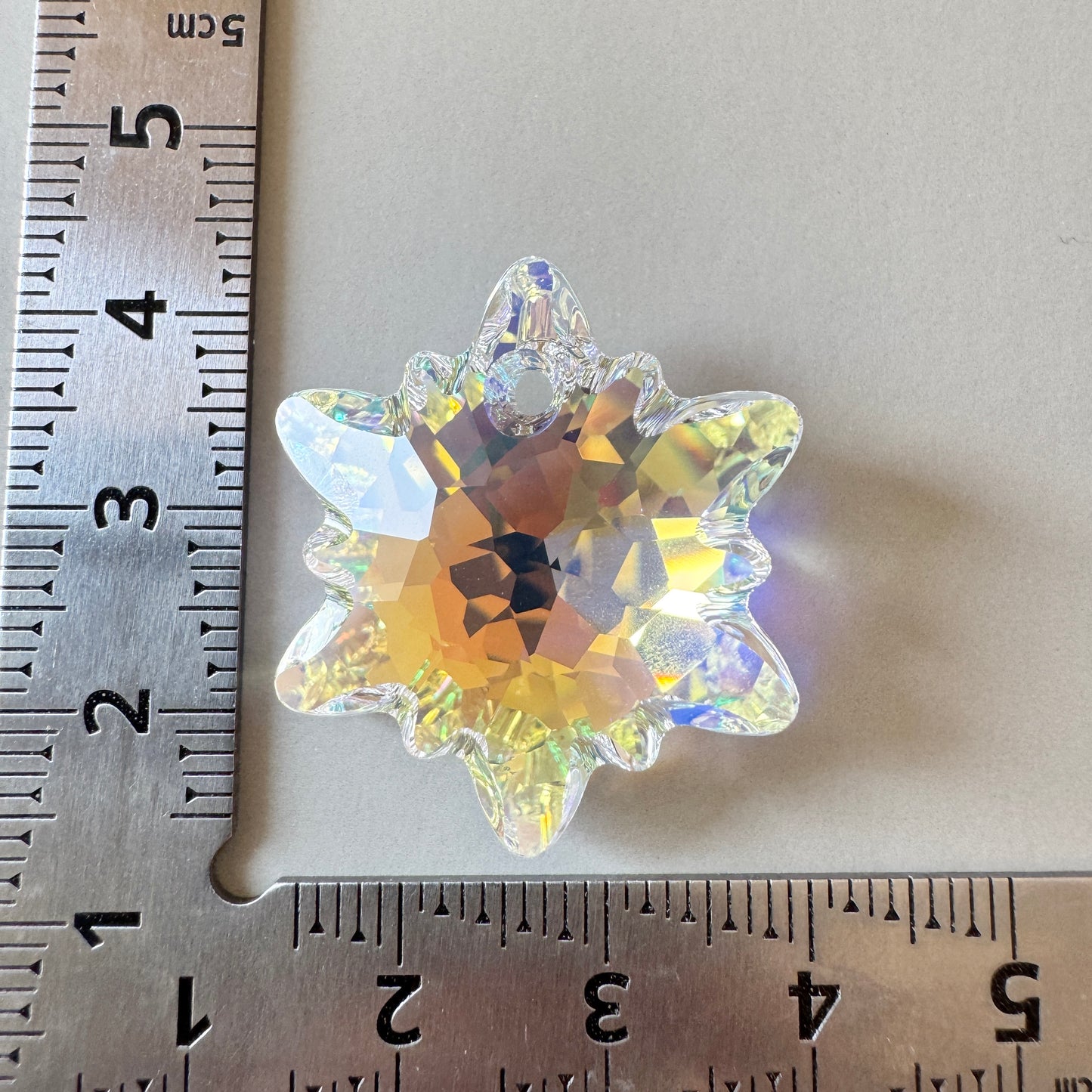Swarovski ART #6748 Edelweiss Pendant Crystal AB 28mm【1 pc】