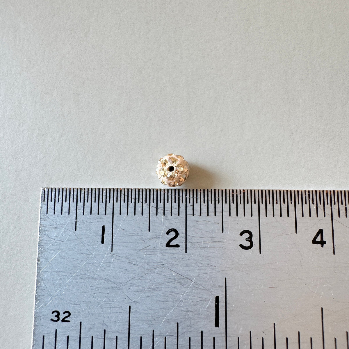 Swarovski ART #86001 Pavé Ball Crystal Golden Shadow 4mm【1 pc】