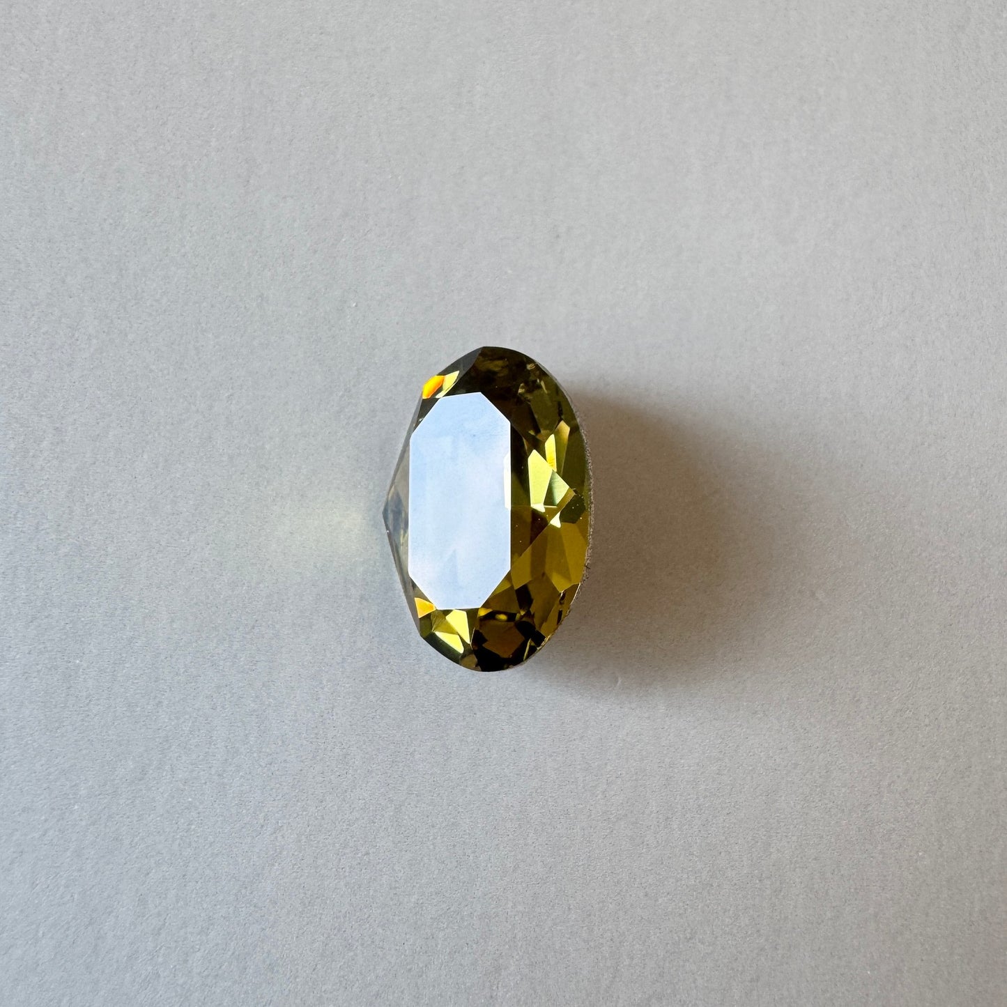 Swarovski ART #4120 Oval Fancy Stone Khaki / Foiled 14×10mm【1 pc】