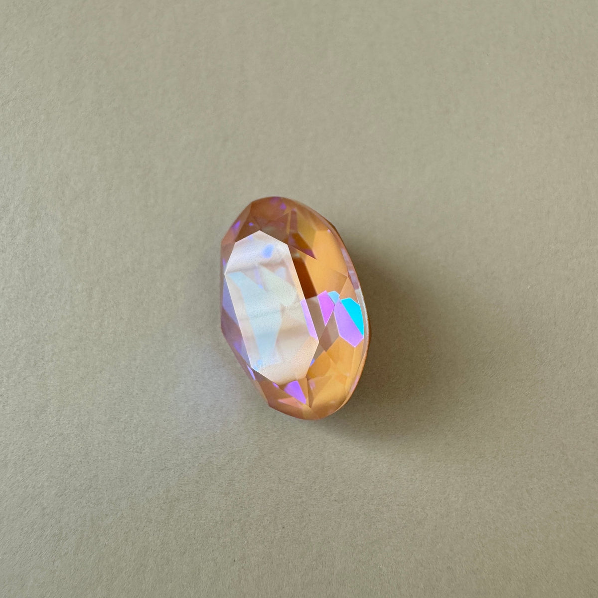 Swarovski ART #4120 Oval Fancy Stone Crystal Cappuccino DeLite 14×10mm【1 pc】
