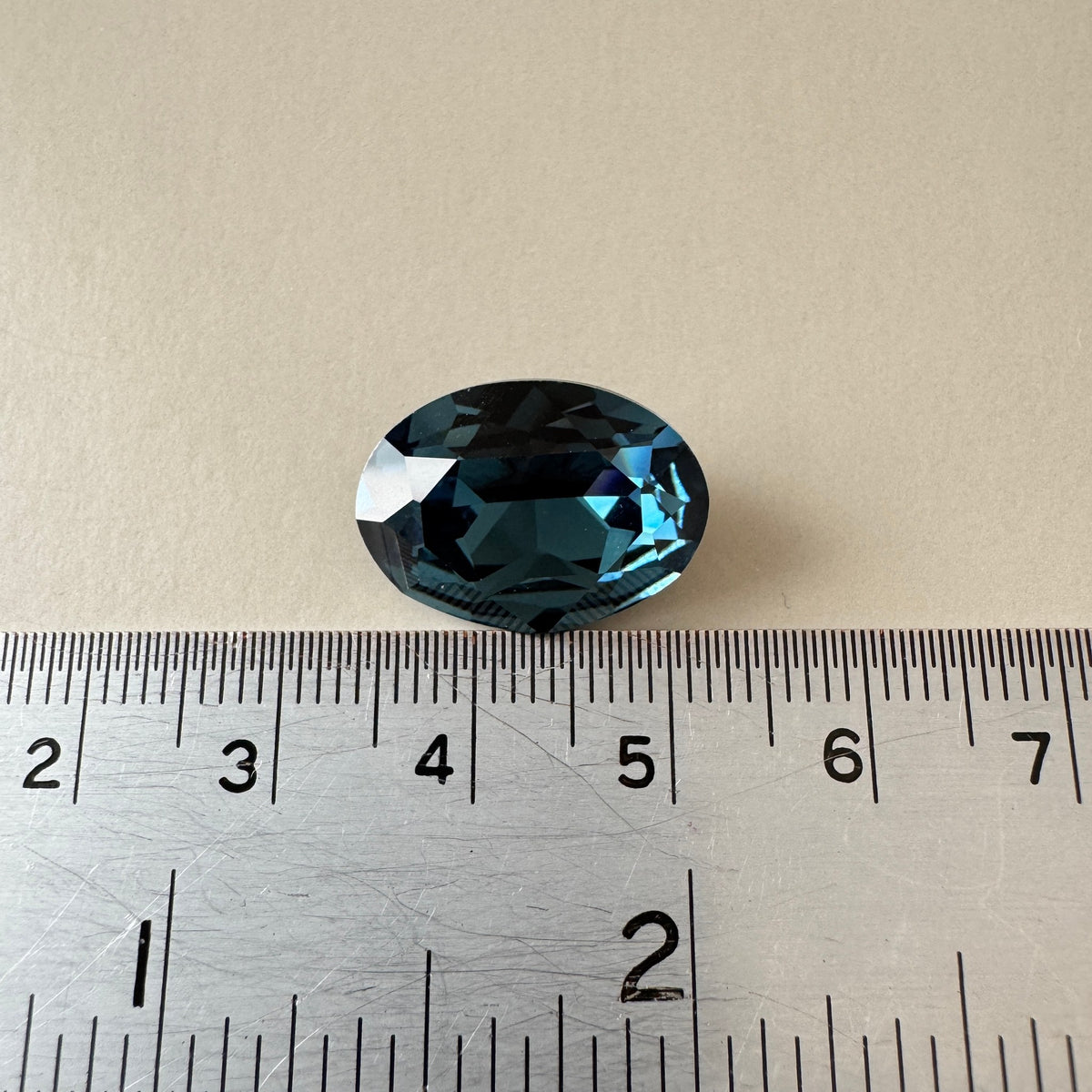Swarovski ART #4120 Oval Fancy Stone Montana / Foiled 18×13mm【1 pc】