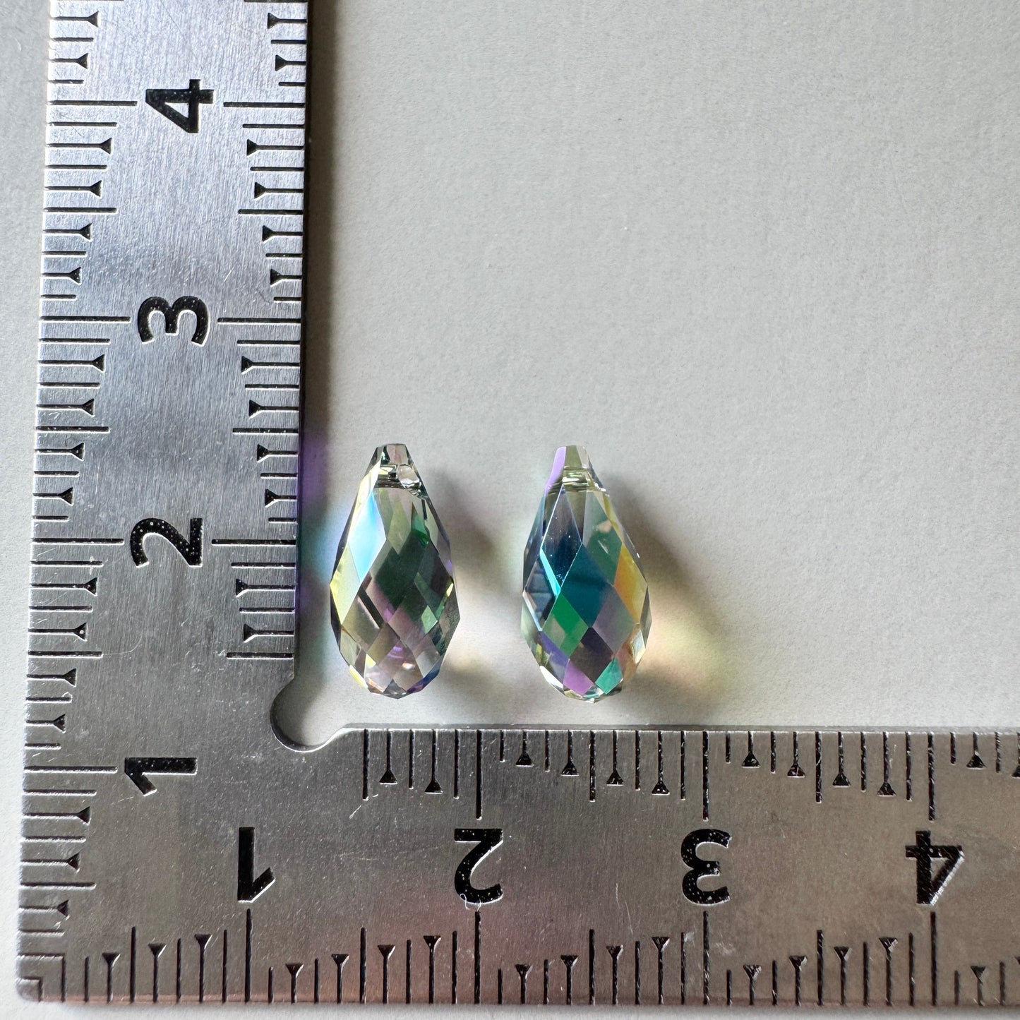 Swarovski ART #6010 Briolette Pendant Crystal Paradise Shine 11×5.5mm【2 pcs】
