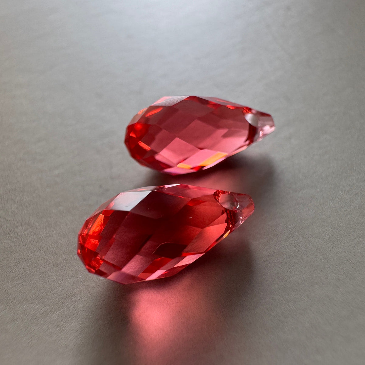Swarovski ART #6010 Briolette Pendant Padparadscha 11×5.5mm【2 pcs】