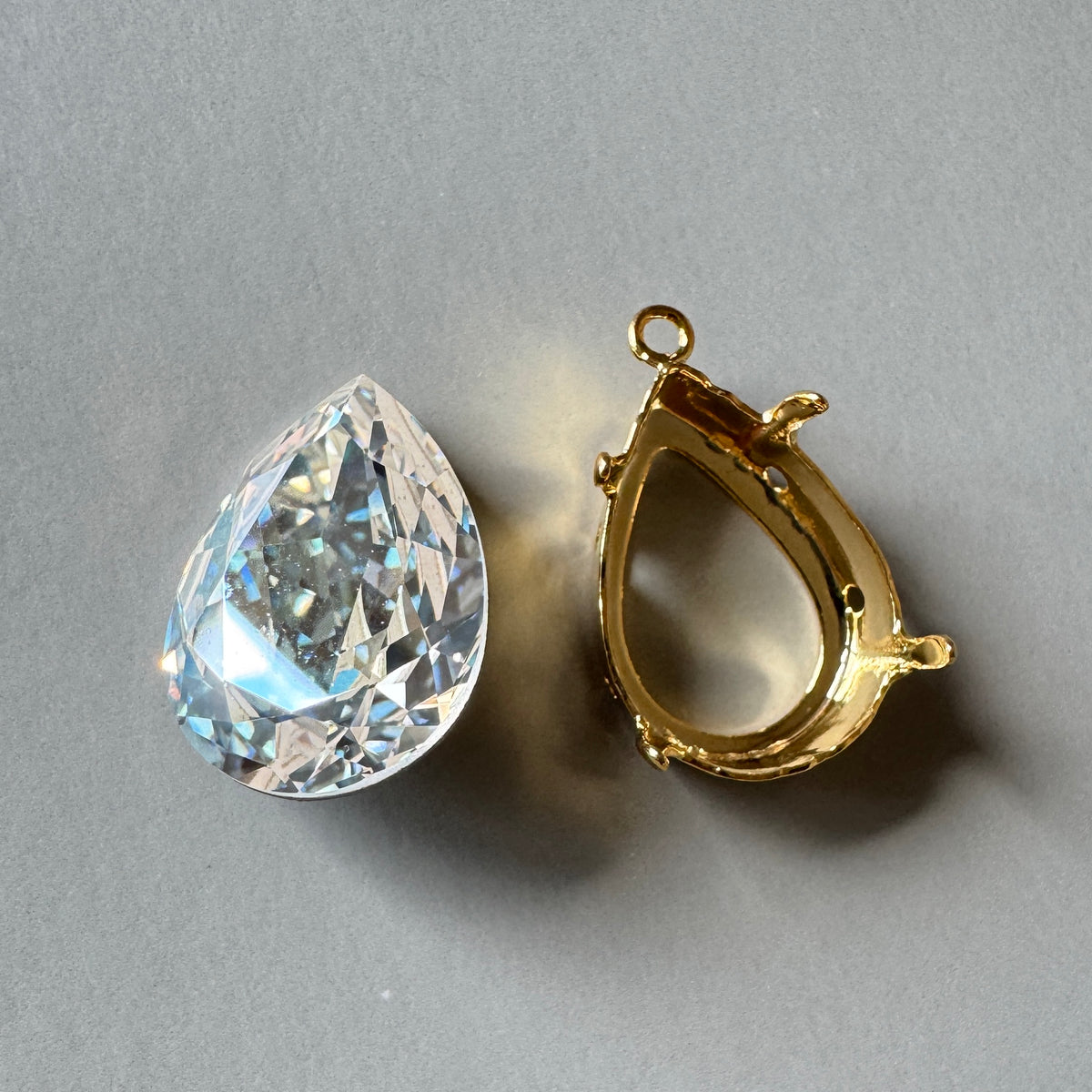 Special Set【Swarovski #4320 Crystal Moonlight 18×13mm & Gold Setting】26MX_316