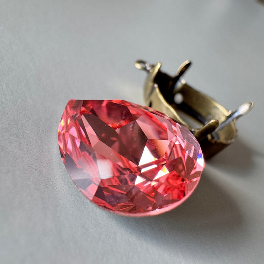 Special Set【Swarovski #4320 Rose Peach 18×13mm & Antique Gold Setting】26MX_317