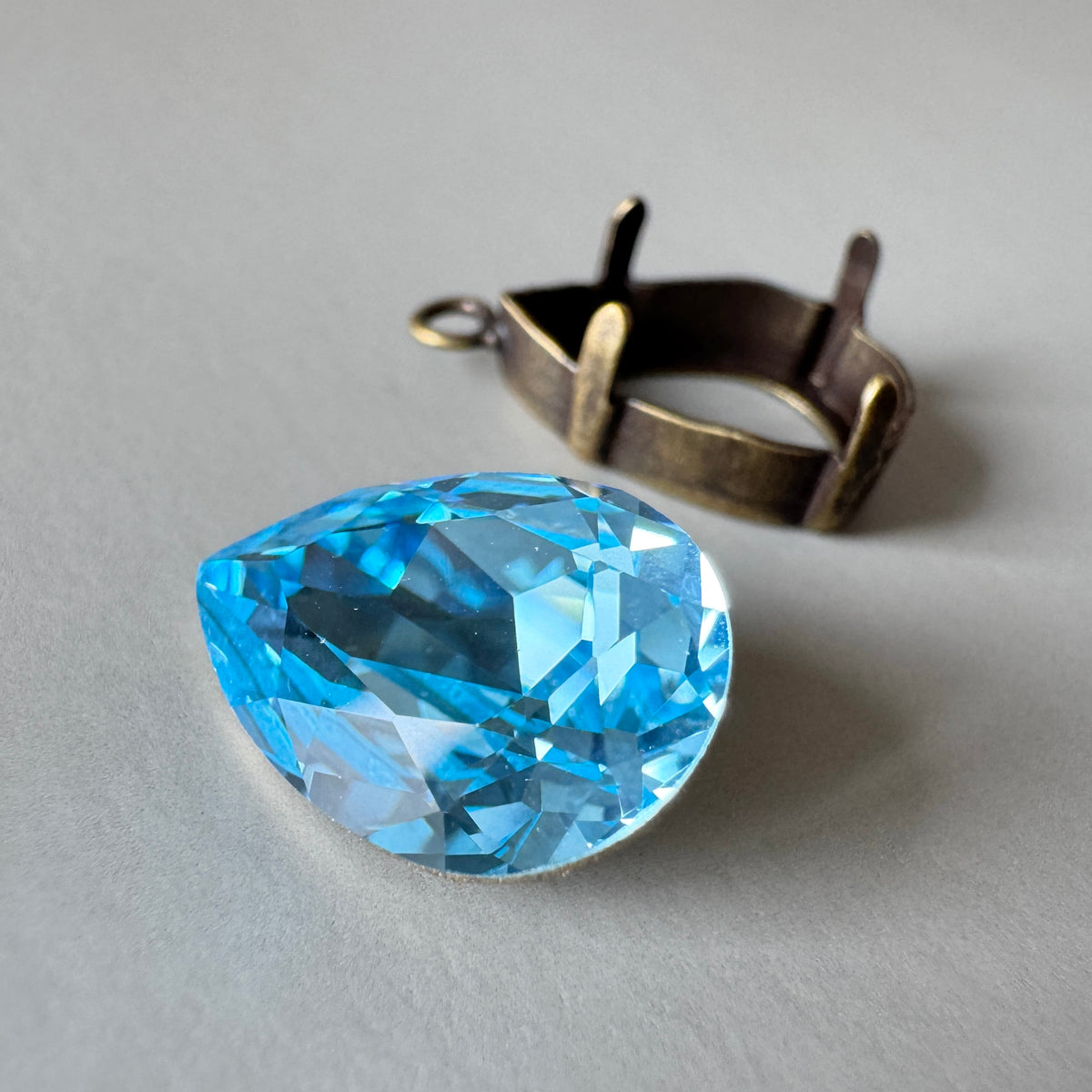 Special Set【Swarovski #4320 Aquamarine 14×10mm & Antique Gold Setting】26MX_329