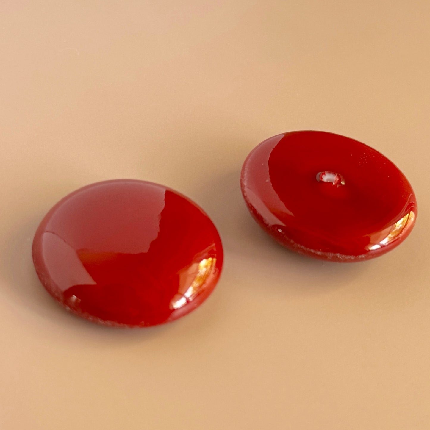 【Made in Japan】AKADAMA Plastic Cabochon Retro Red color coated 【30mm】