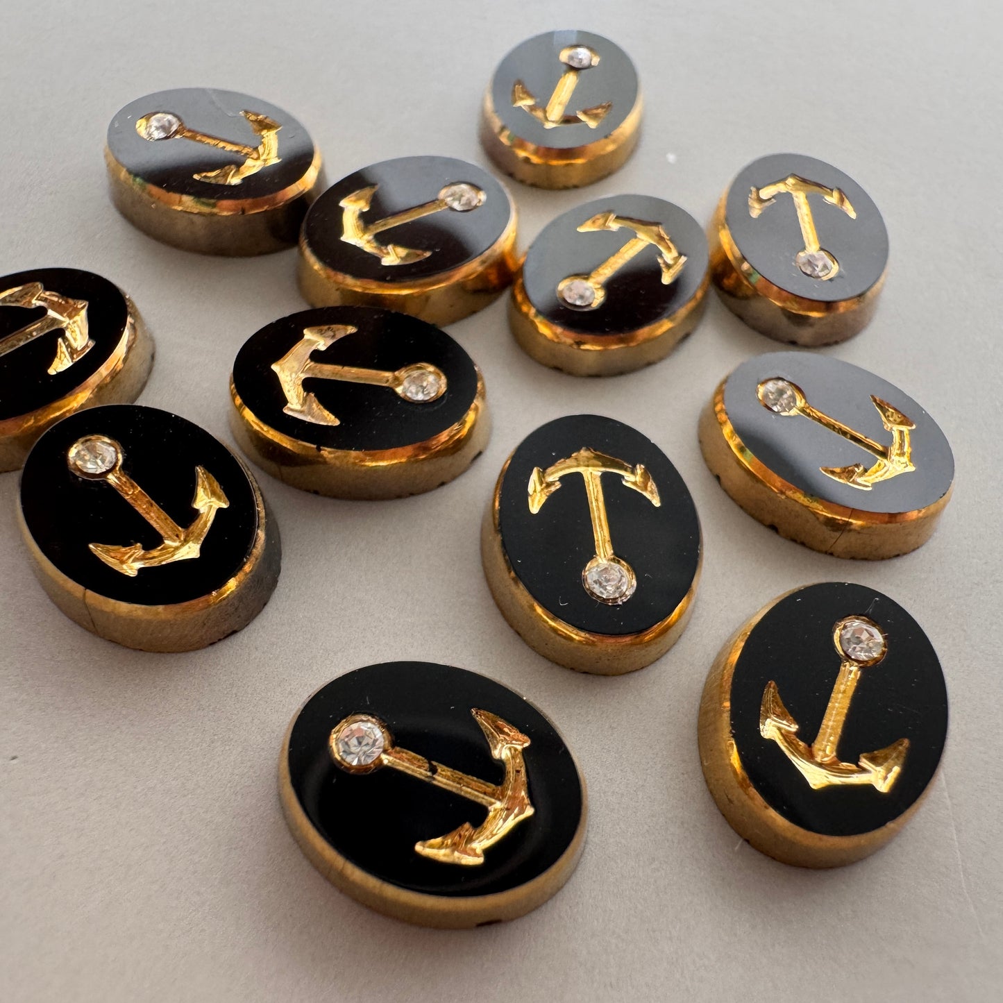 German Vintage Glass Intaglio Anchor with Chaton Cabochon Oval 10x8mm