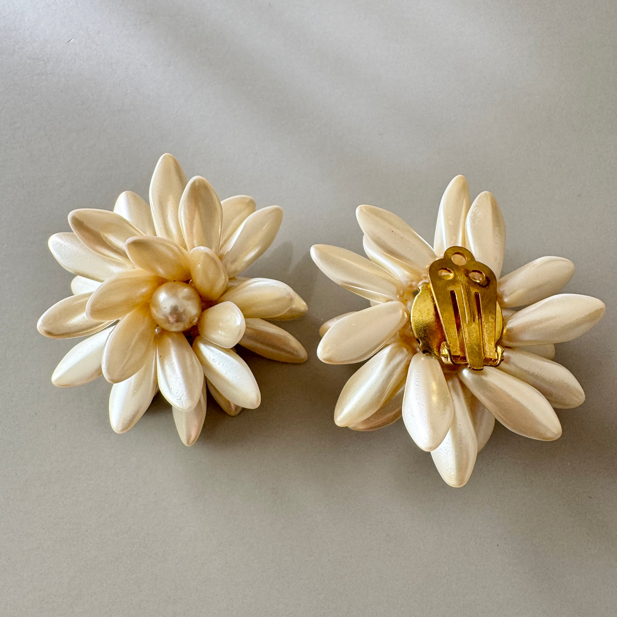 Czech Vintage Glass Pearl Flower Clip Earrings